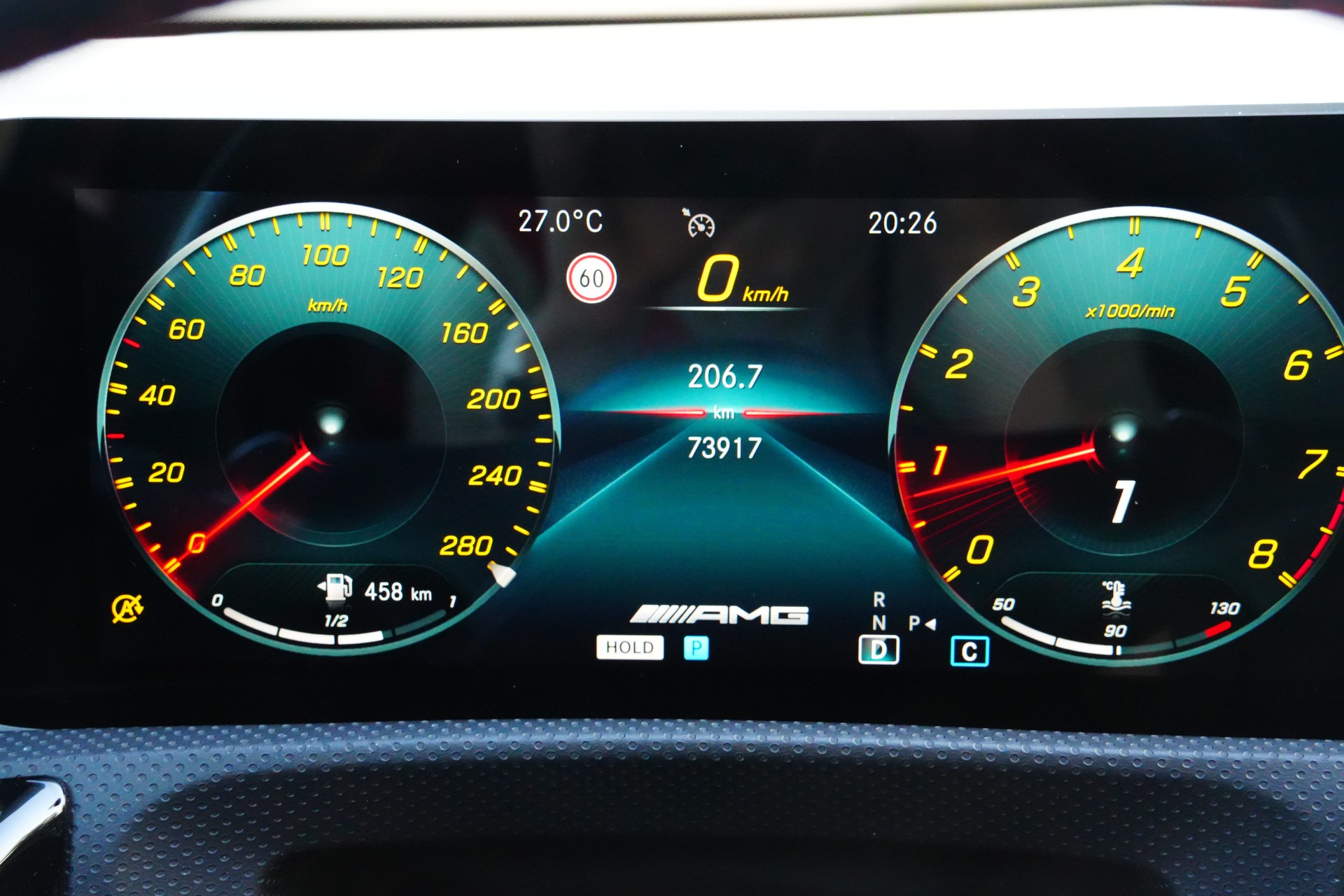 MERCEDES-BENZ A 35 AMG 4matic-image-6