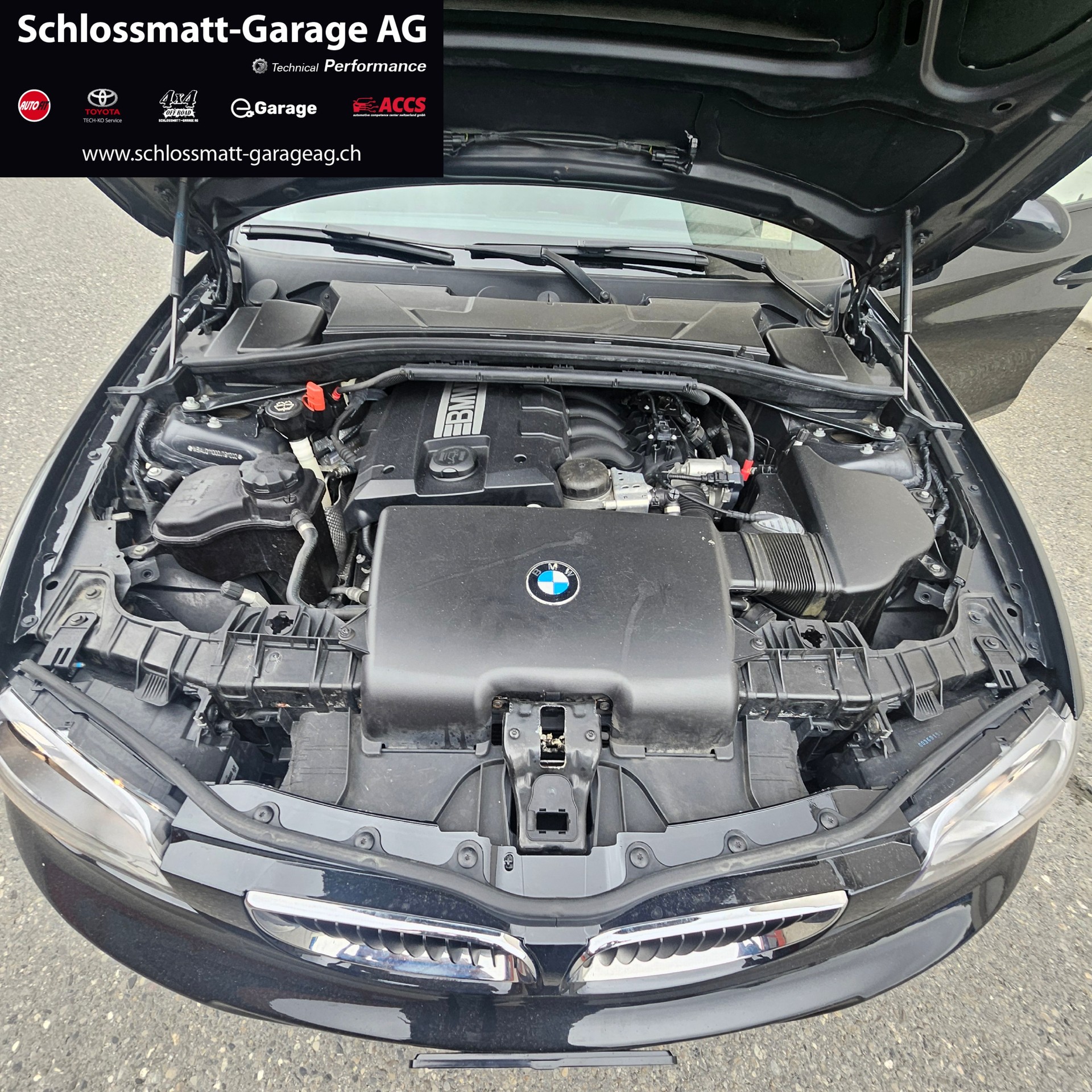 BMW 120i-image-11