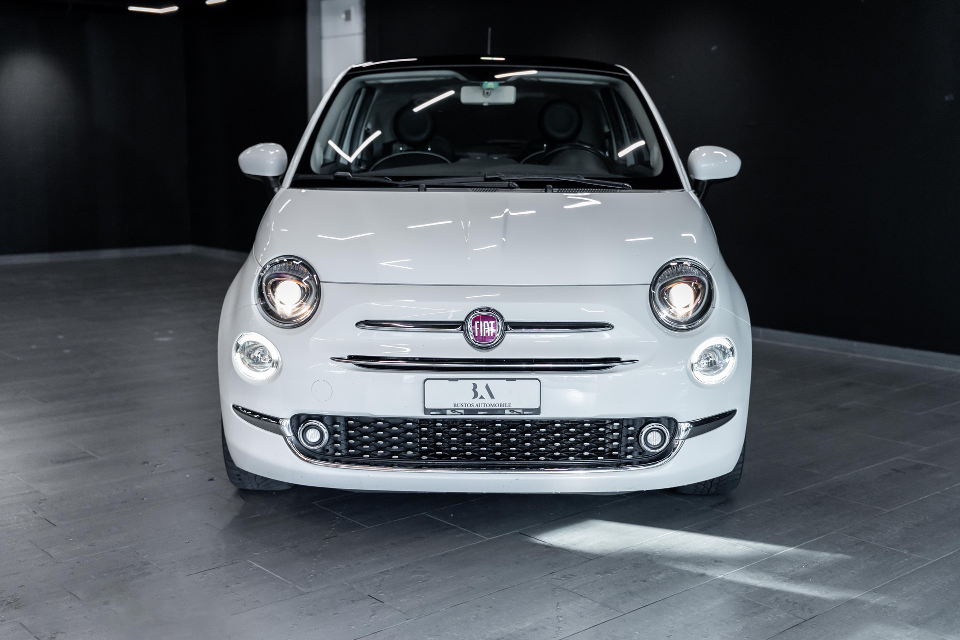 FIAT 500 1.2 Lounge Dualogic / CH Auto / Sehr gepflegt / Multifunktion-Display / Einparkhilfe hinten / Style Paket-image-2