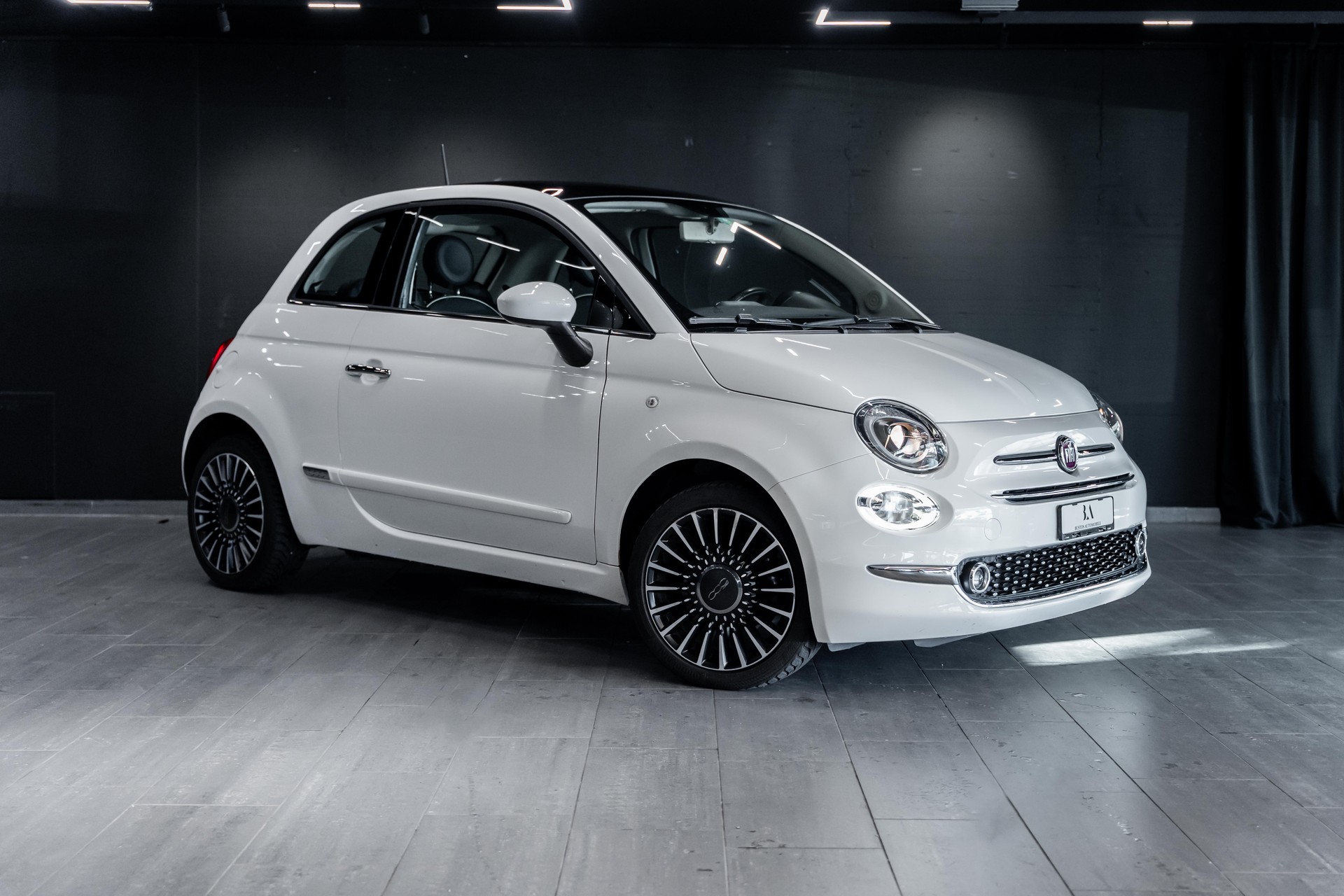 FIAT 500 1.2 Lounge Dualogic / CH Auto / Sehr gepflegt / Multifunktion-Display / Einparkhilfe hinten / Style Paket-image-0