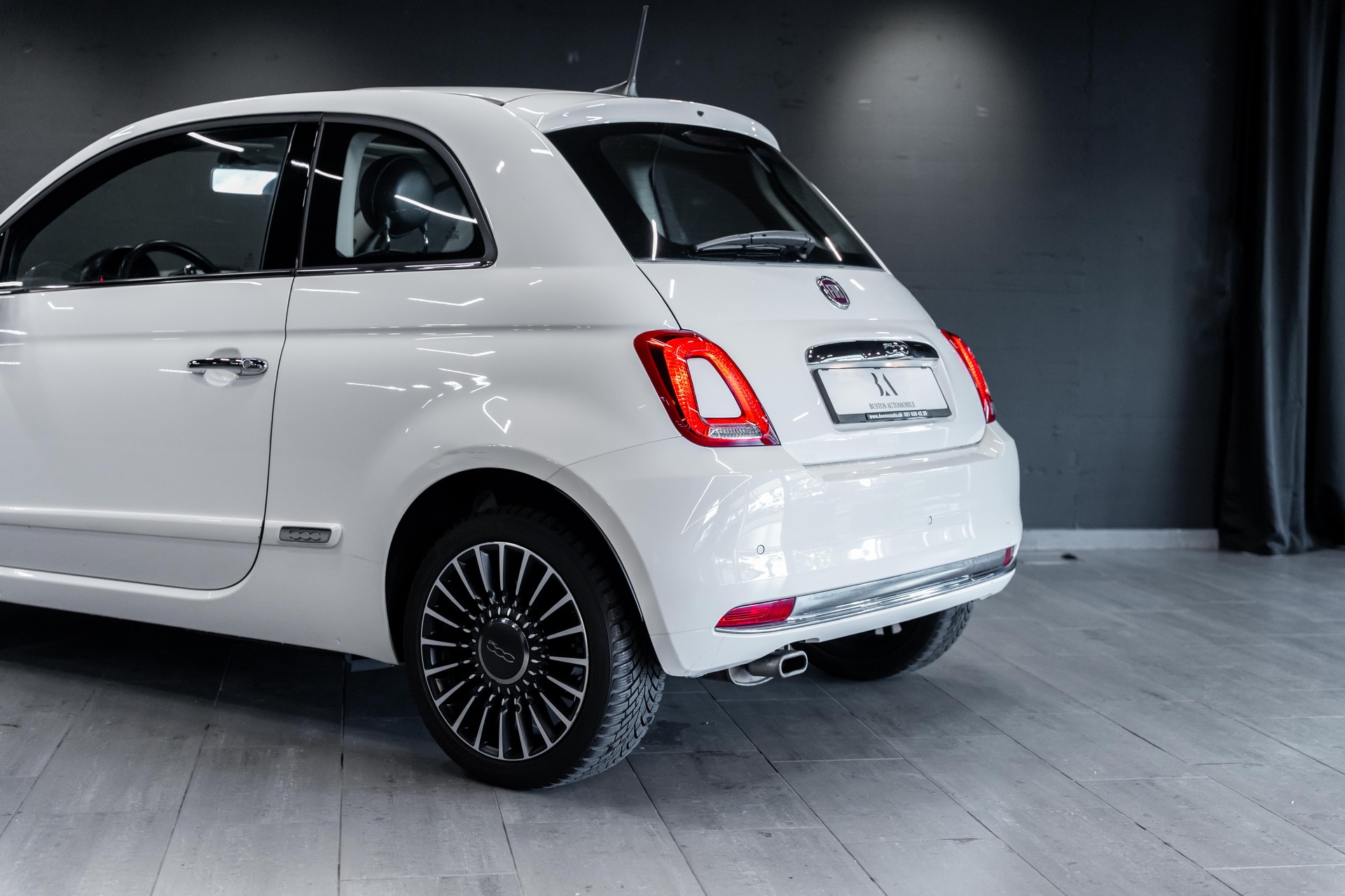 FIAT 500 1.2 Lounge Dualogic / CH Auto / Sehr gepflegt / Multifunktion-Display / Einparkhilfe hinten / Style Paket-image-7