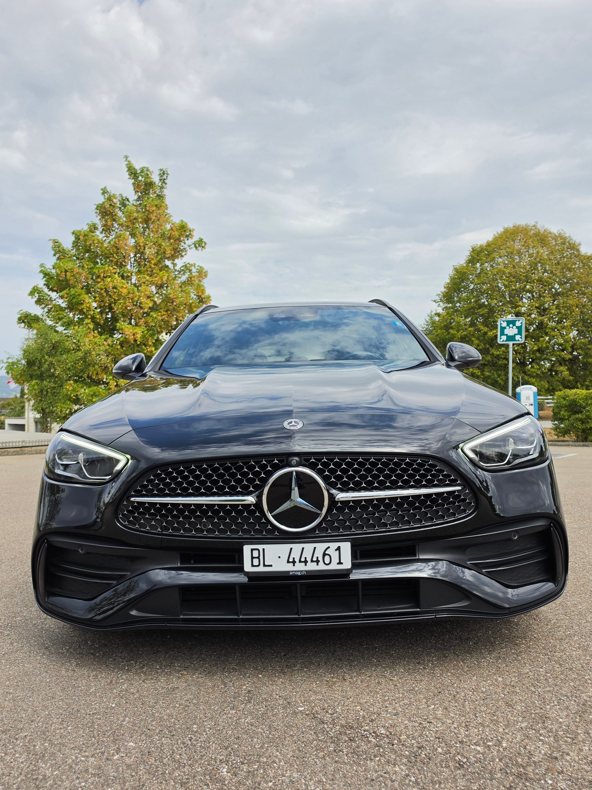 MERCEDES-BENZ C 220 d AMG Line 4matic-image-5