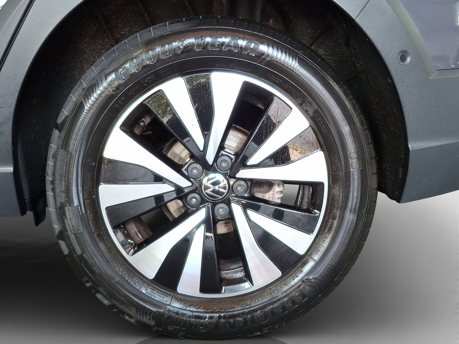 VW Taigo 1.0 TSI Life DSG-image-13