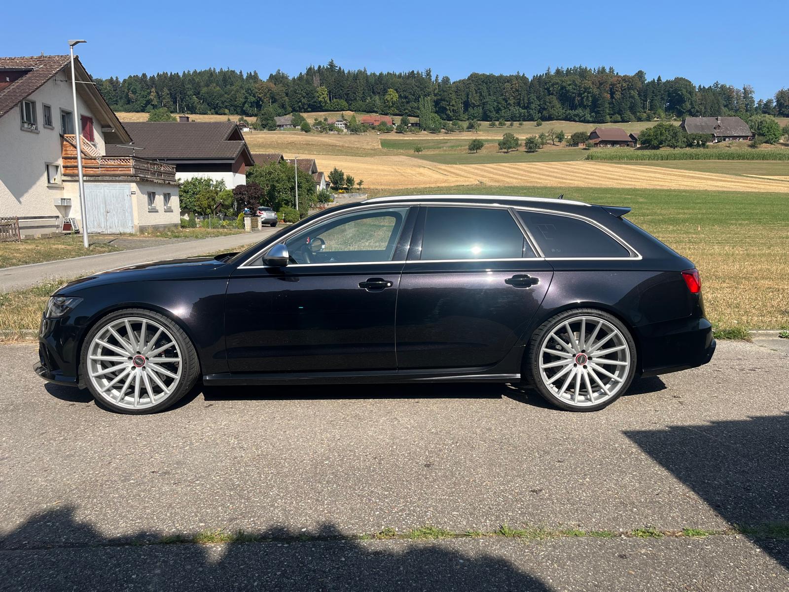 AUDI RS6 Avant 4.0 TFSI V8 quattro Tiptronic-image-1