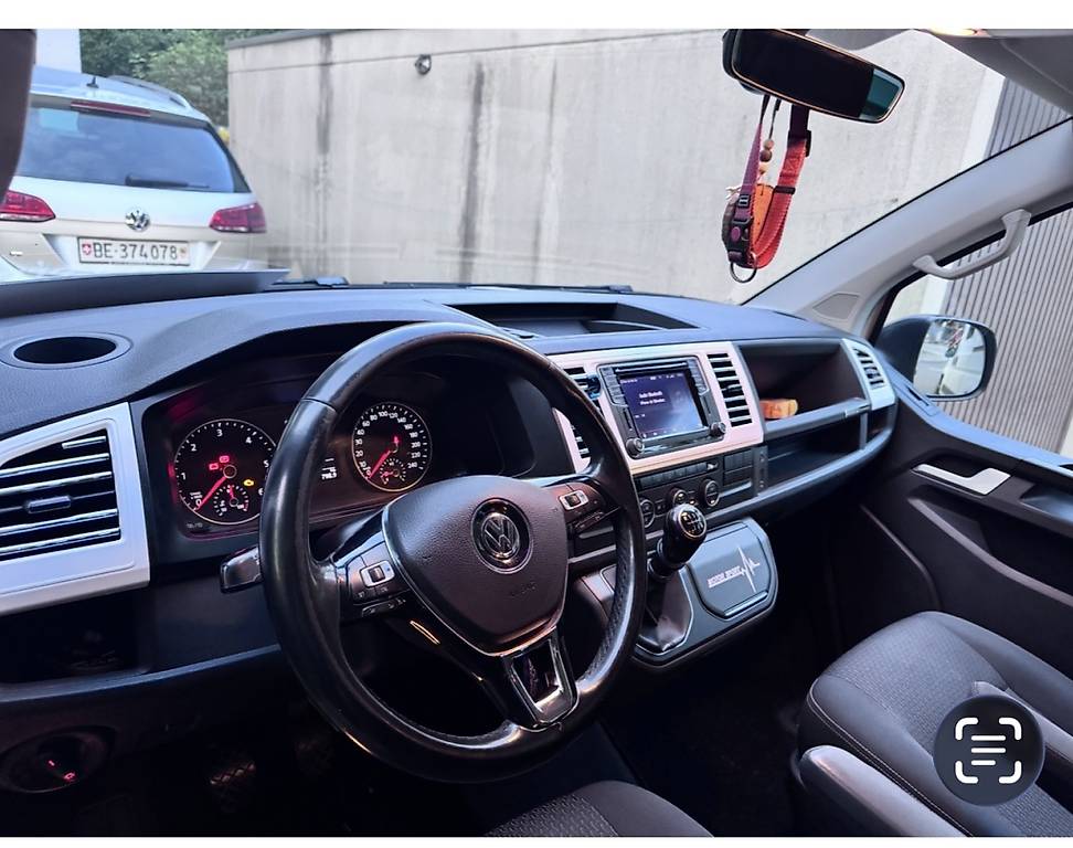 VW T6 Multivan 2.0 TDI Trendline-image-3