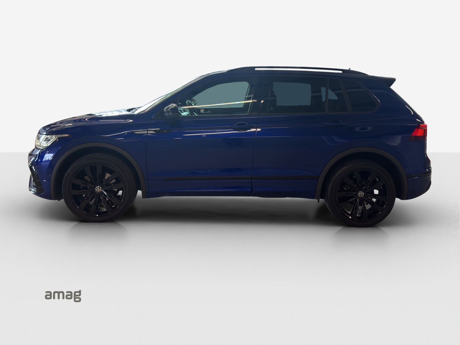 VW Tiguan 2.0TSI R-Line 4Motion DSG-image-1