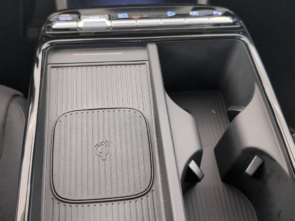 HYUNDAI TUCSON 1.6 T-GDi Hybrid Amplia 4WD-image-17