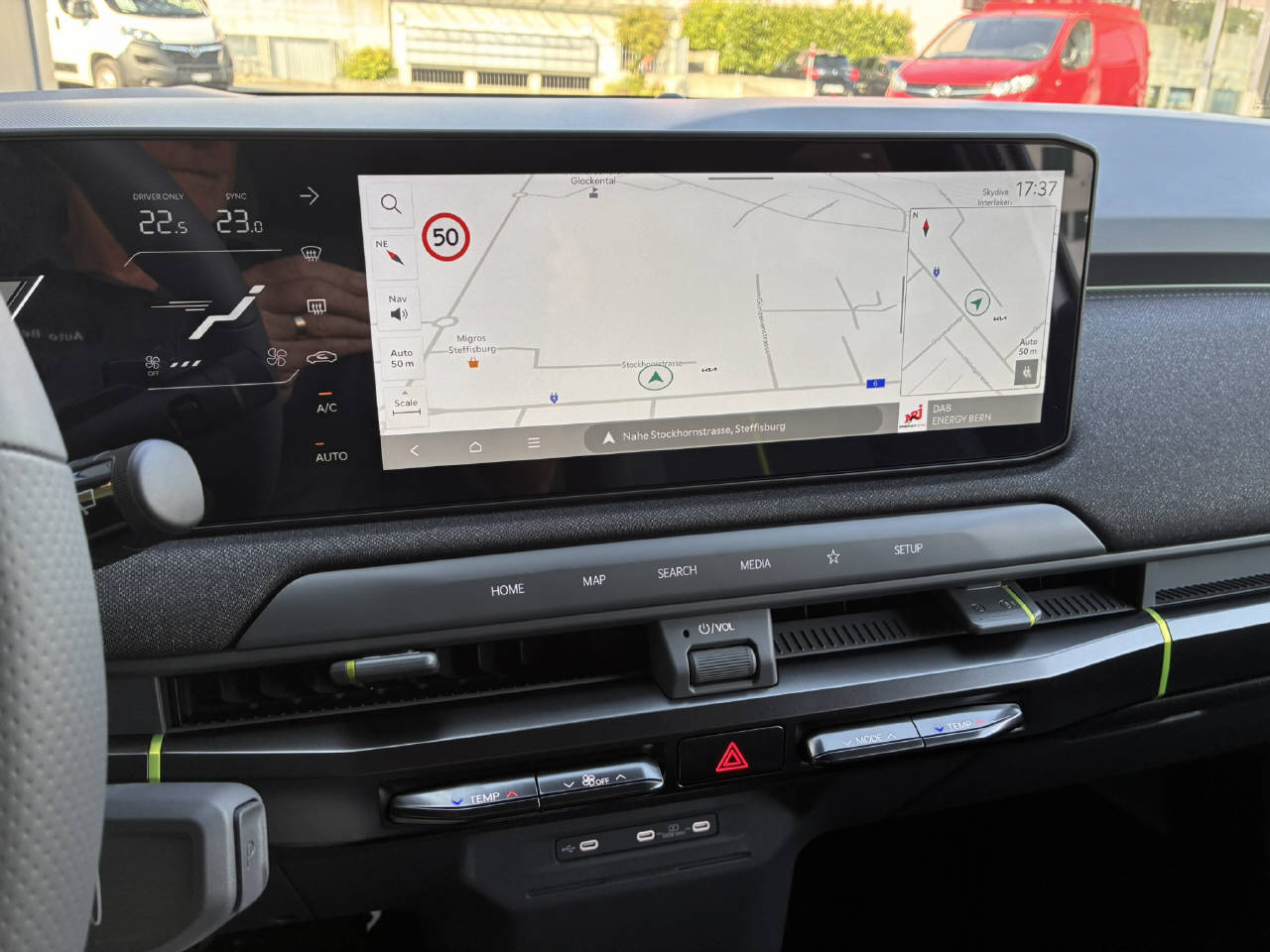 KIA EV3 81 kWh GT 4x4-image-13