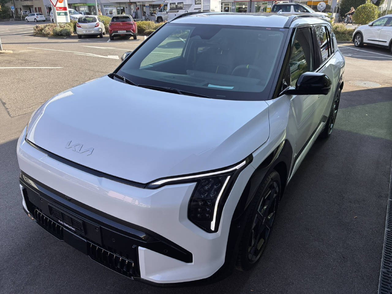 KIA EV3 81 kWh GT 4x4-image-2