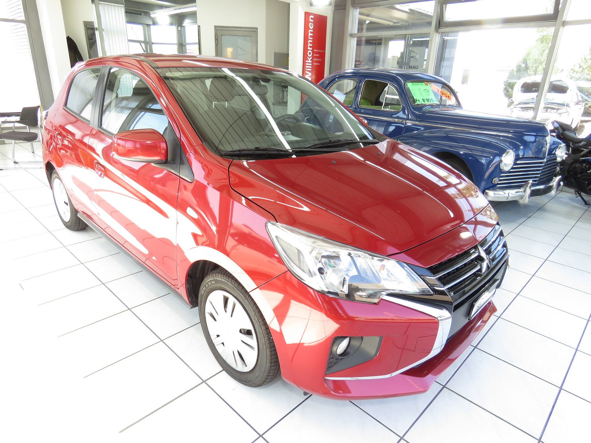 MITSUBISHI Space Star 1.2 CVT Inform (Automat)-image-2