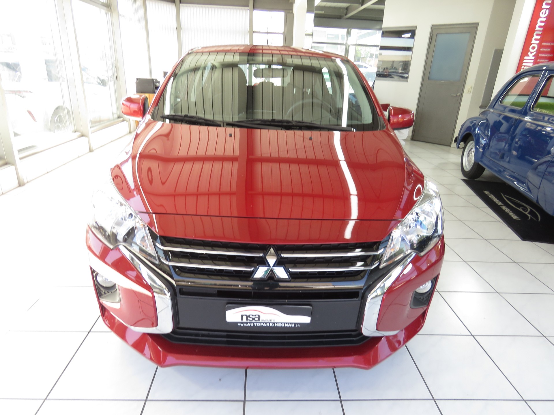 MITSUBISHI Space Star 1.2 CVT Inform (Automat)-image-1