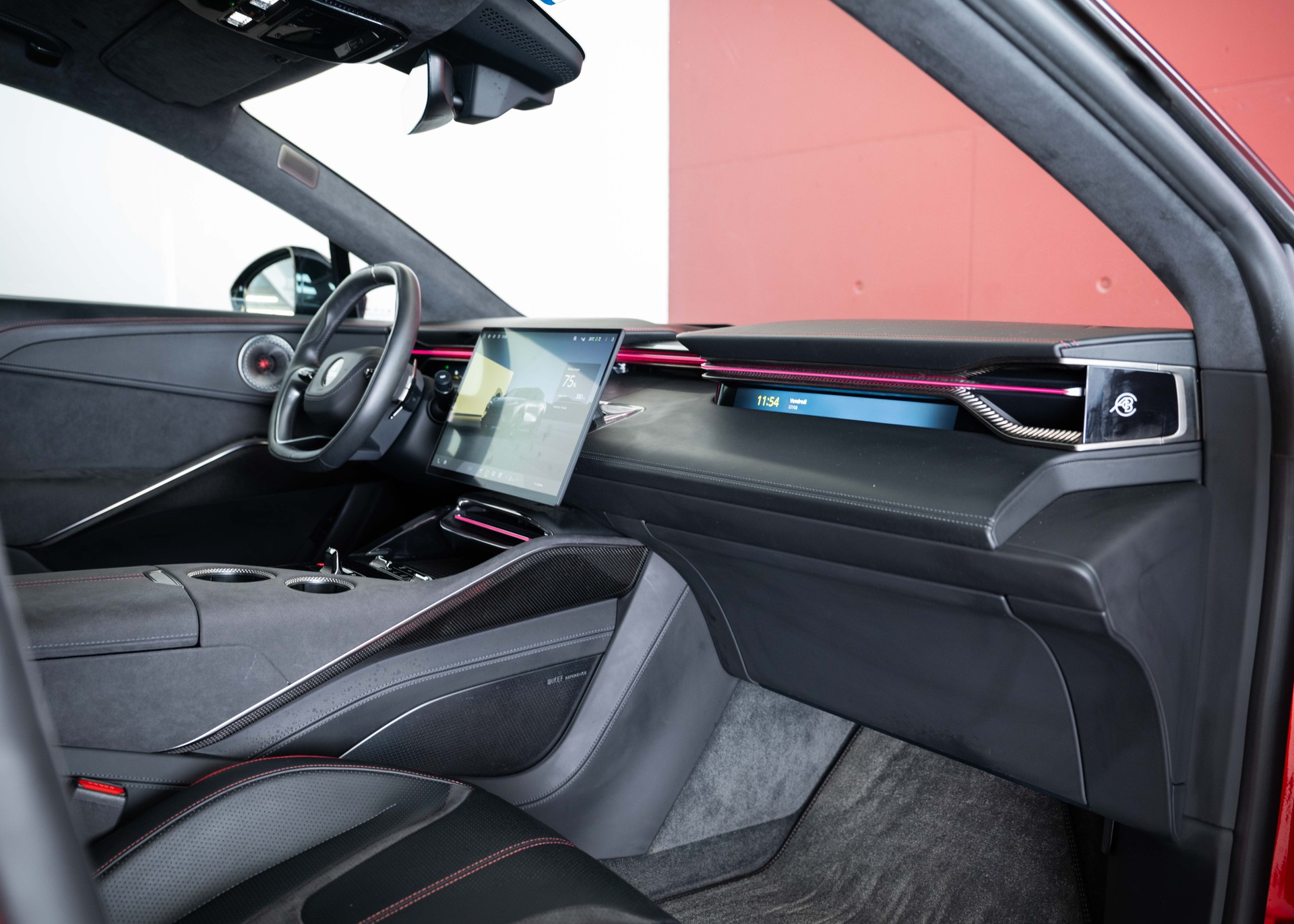 LOTUS Eletre 112kWh S (Swiss car 1st hand, like new, 60-month factory warranty)-image-17