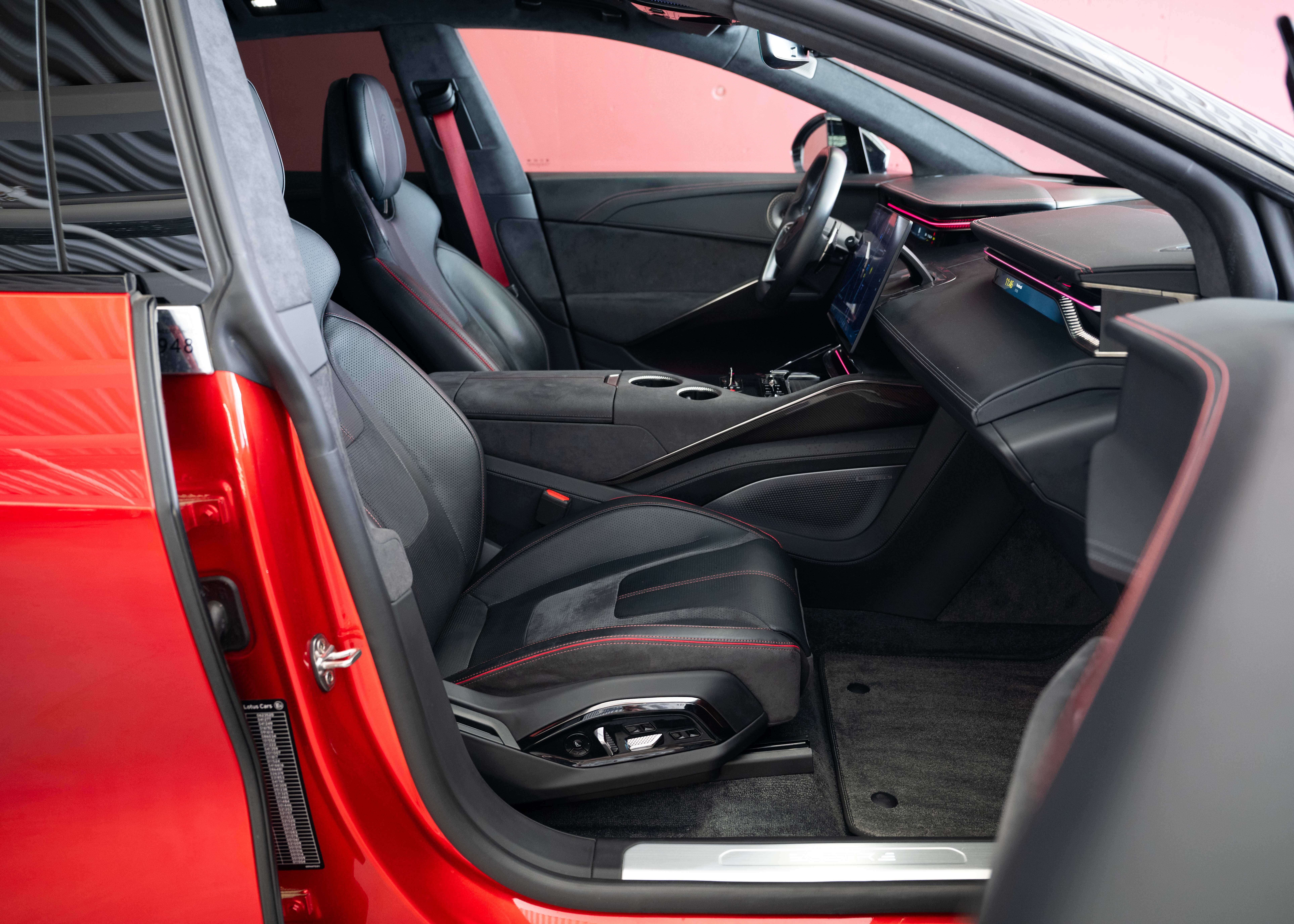 Image LOTUS ELETRE Eletre 112kWh S (Swiss car 1st hand, like new, 60-month factory warranty)