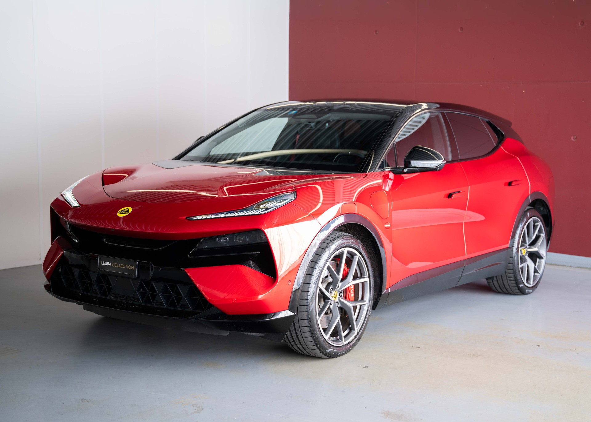 LOTUS Eletre 112kWh S (Swiss car 1st hand, like new, 60-month factory warranty)-image-4