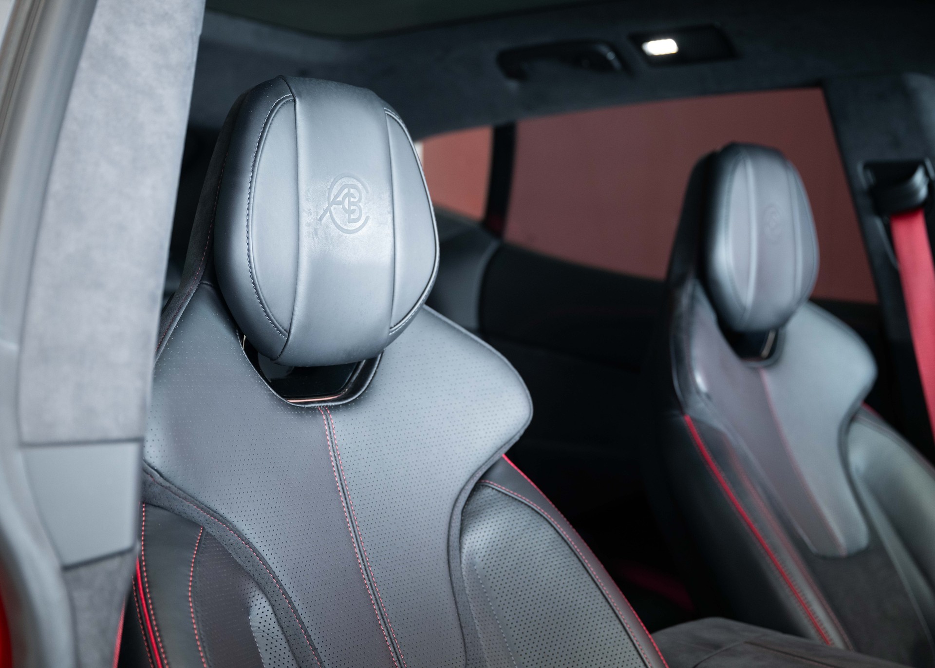 LOTUS Eletre 112kWh S (Swiss car 1st hand, like new, 60-month factory warranty)-image-23