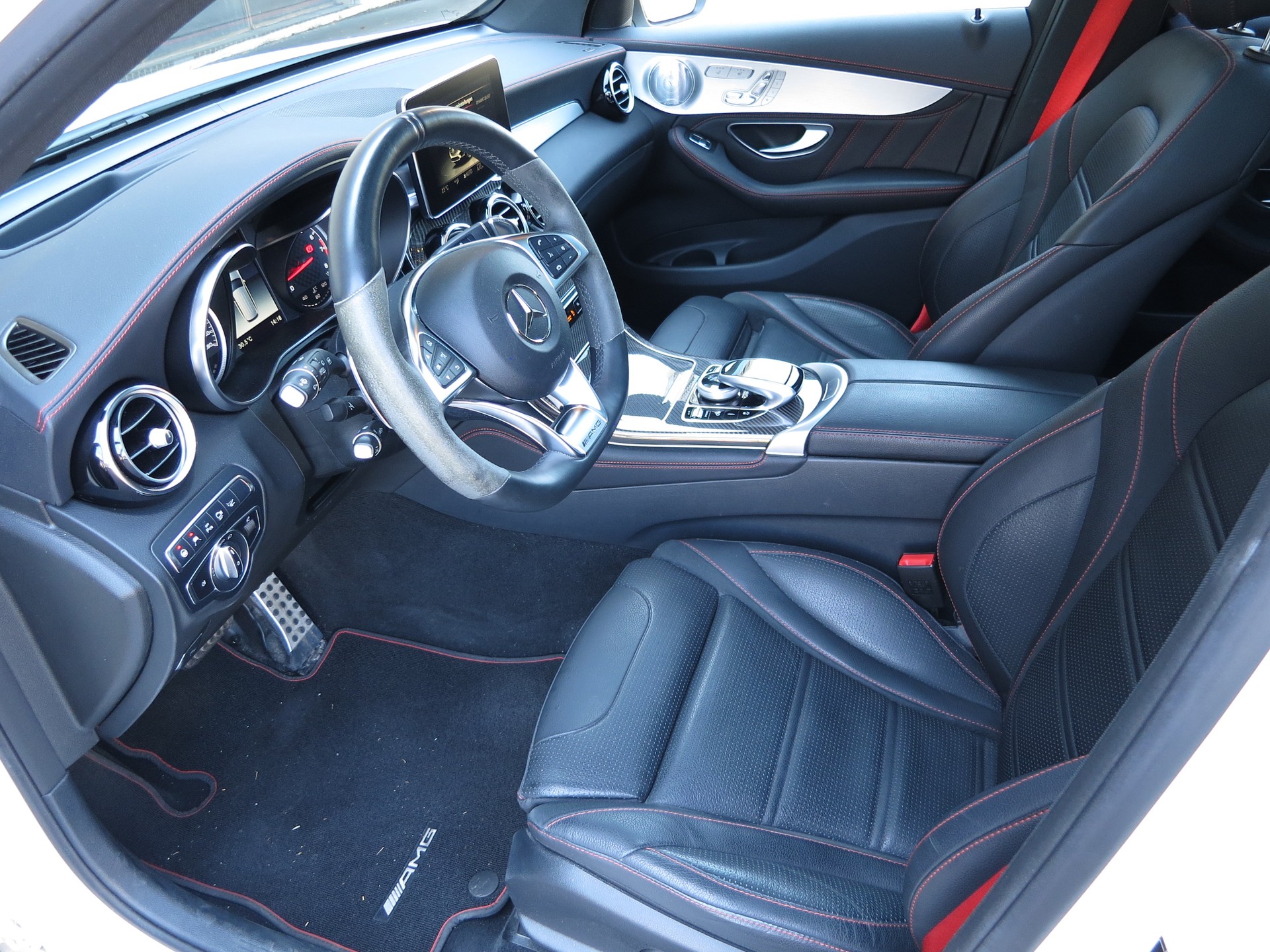 MERCEDES-BENZ GLC 43 AMG 4Matic 9G-Tronic-image-15