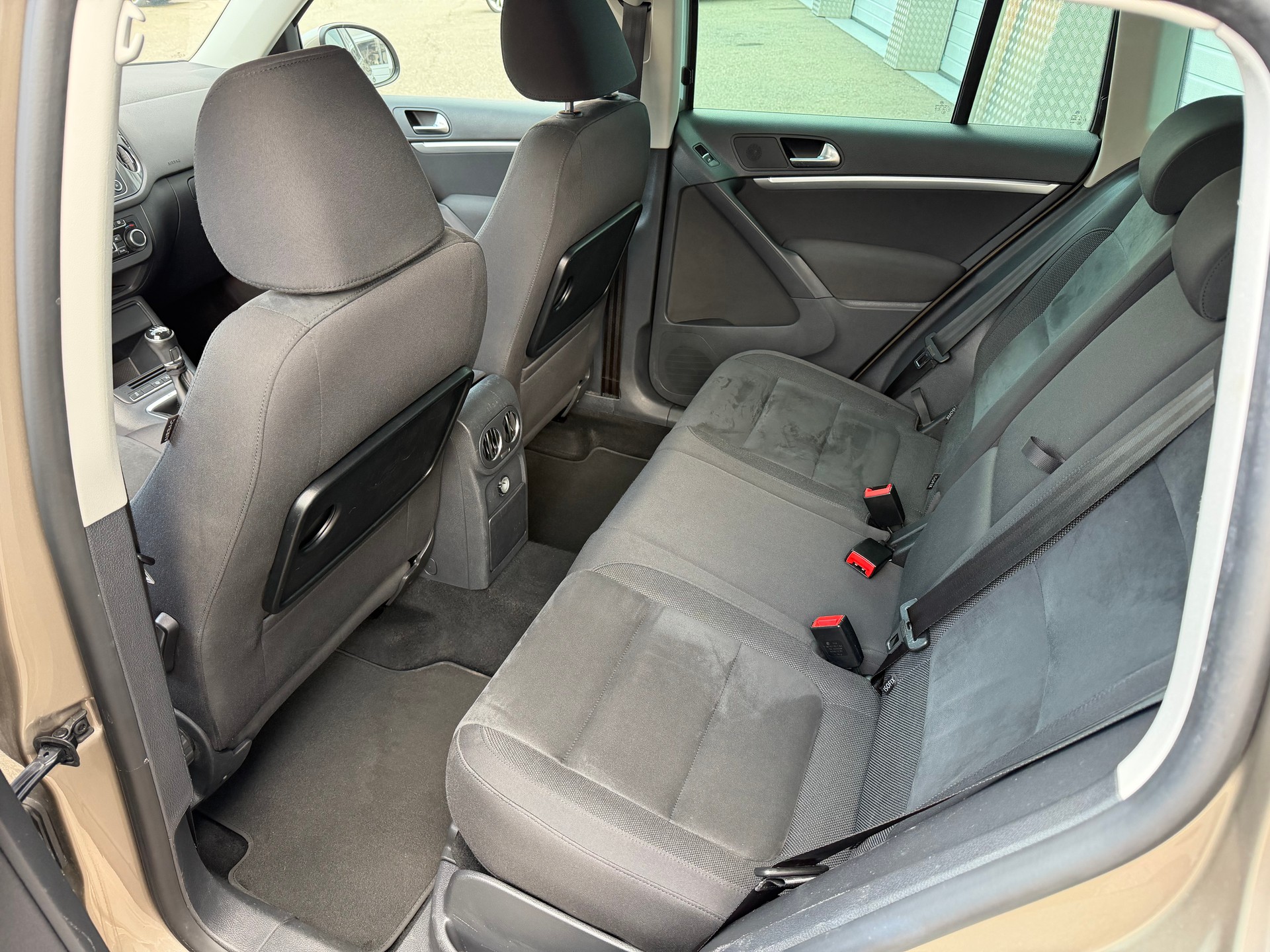 VW Tiguan 1.4 TSI Track&Style 4Motion-image-6