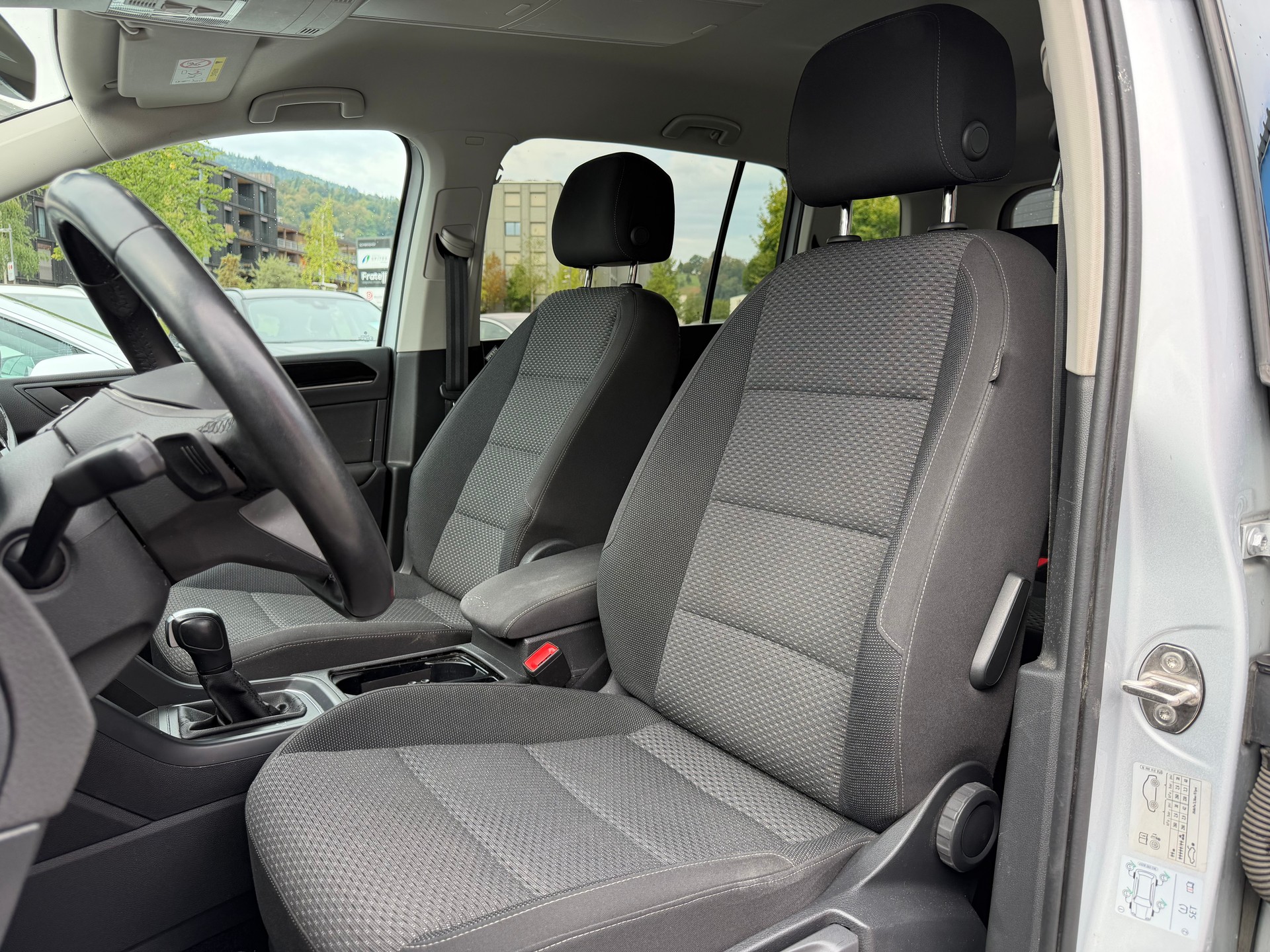 VW Touran 2.0 TDI BlueMotion Technology Comfortline DSG-image-7