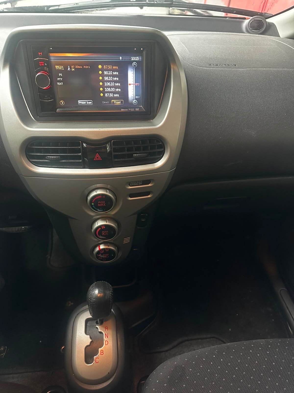 MITSUBISHI i MiEV-image-9