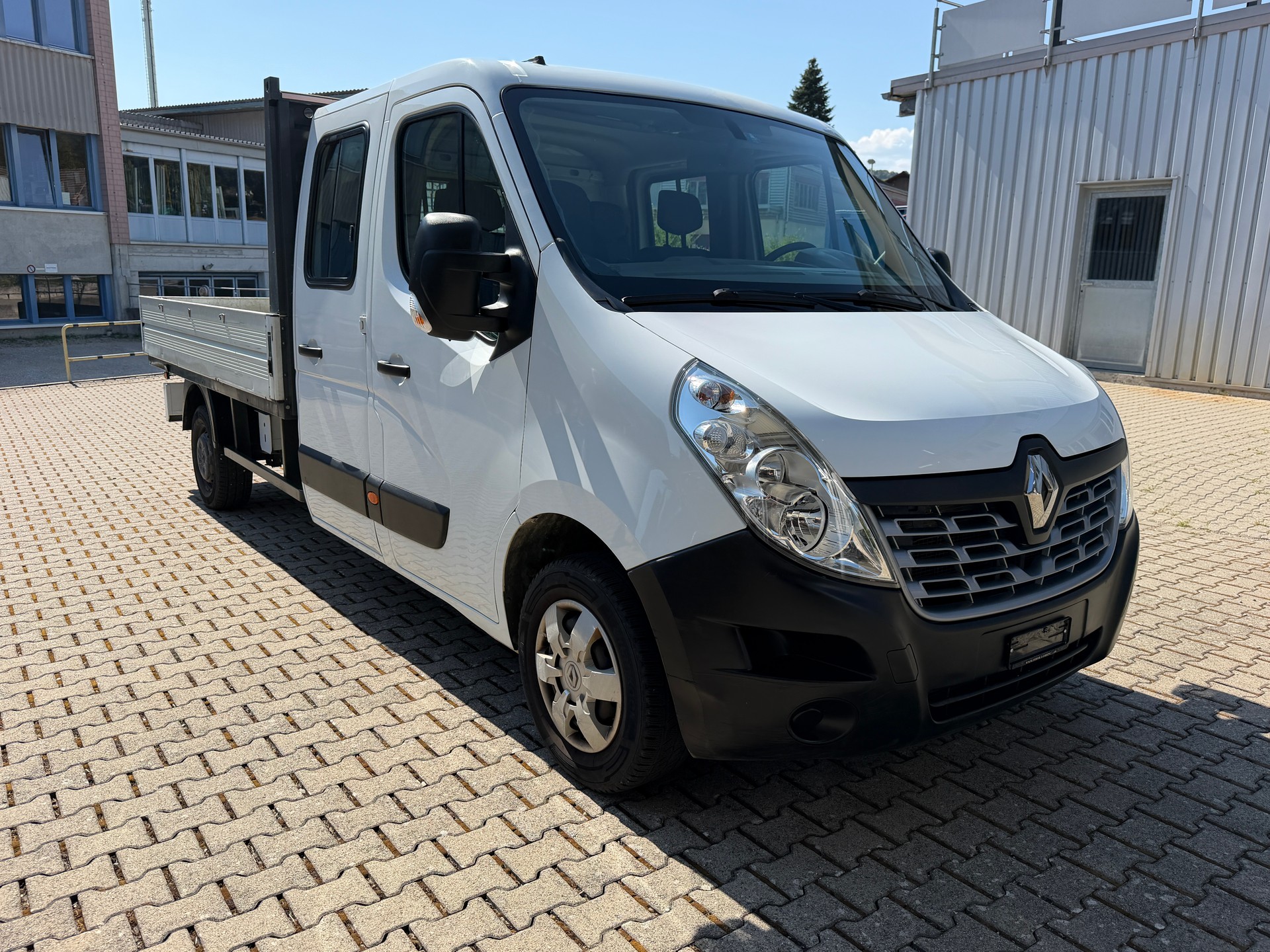 RENAULT Master T35 2.3dCi 125 L3-image-1
