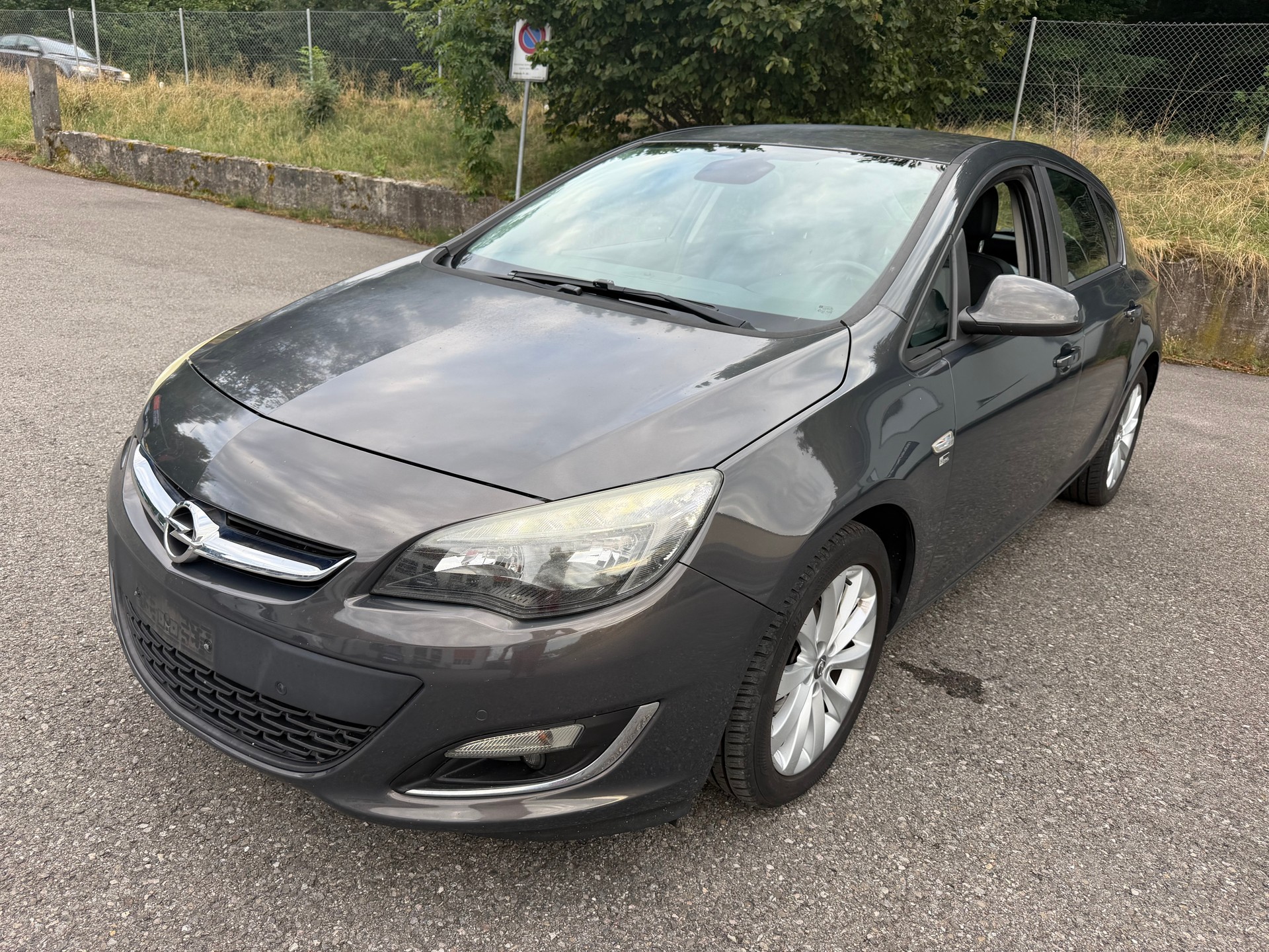 OPEL Astra 1.4i 16V Turbo Anniversary Edition-image-0