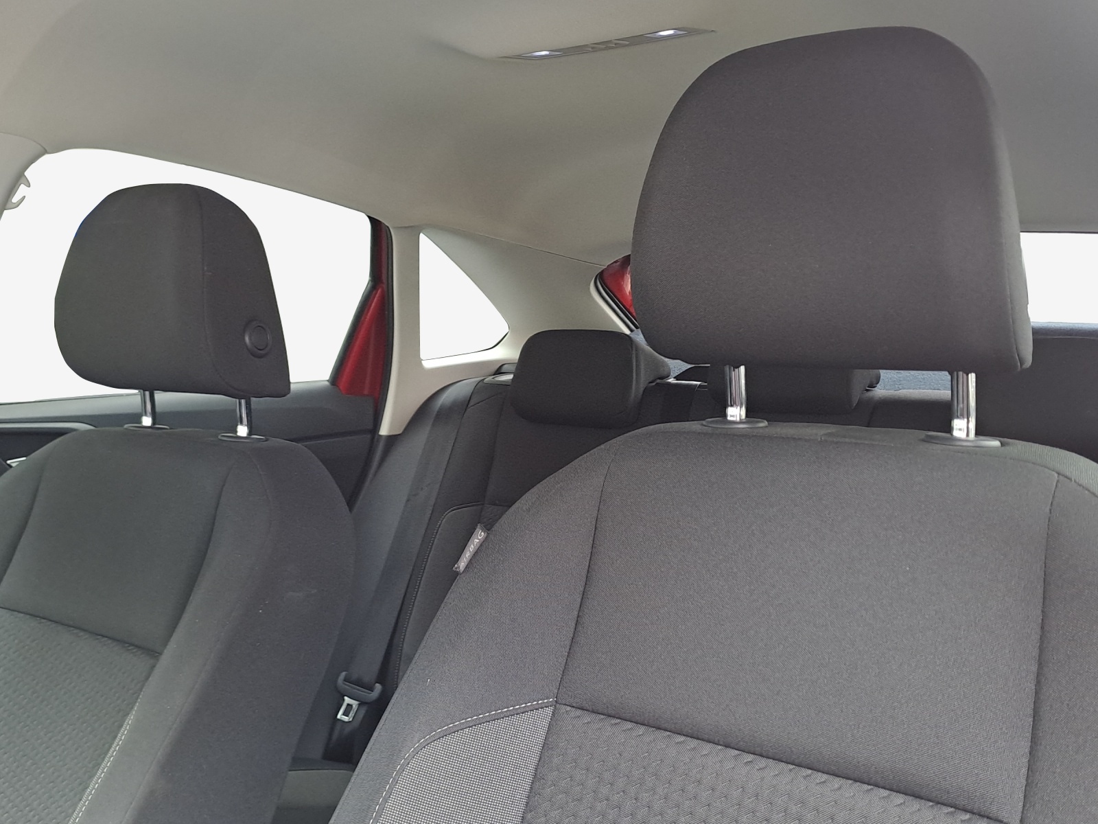 VW Taigo 1.0 TSI Life-image-15