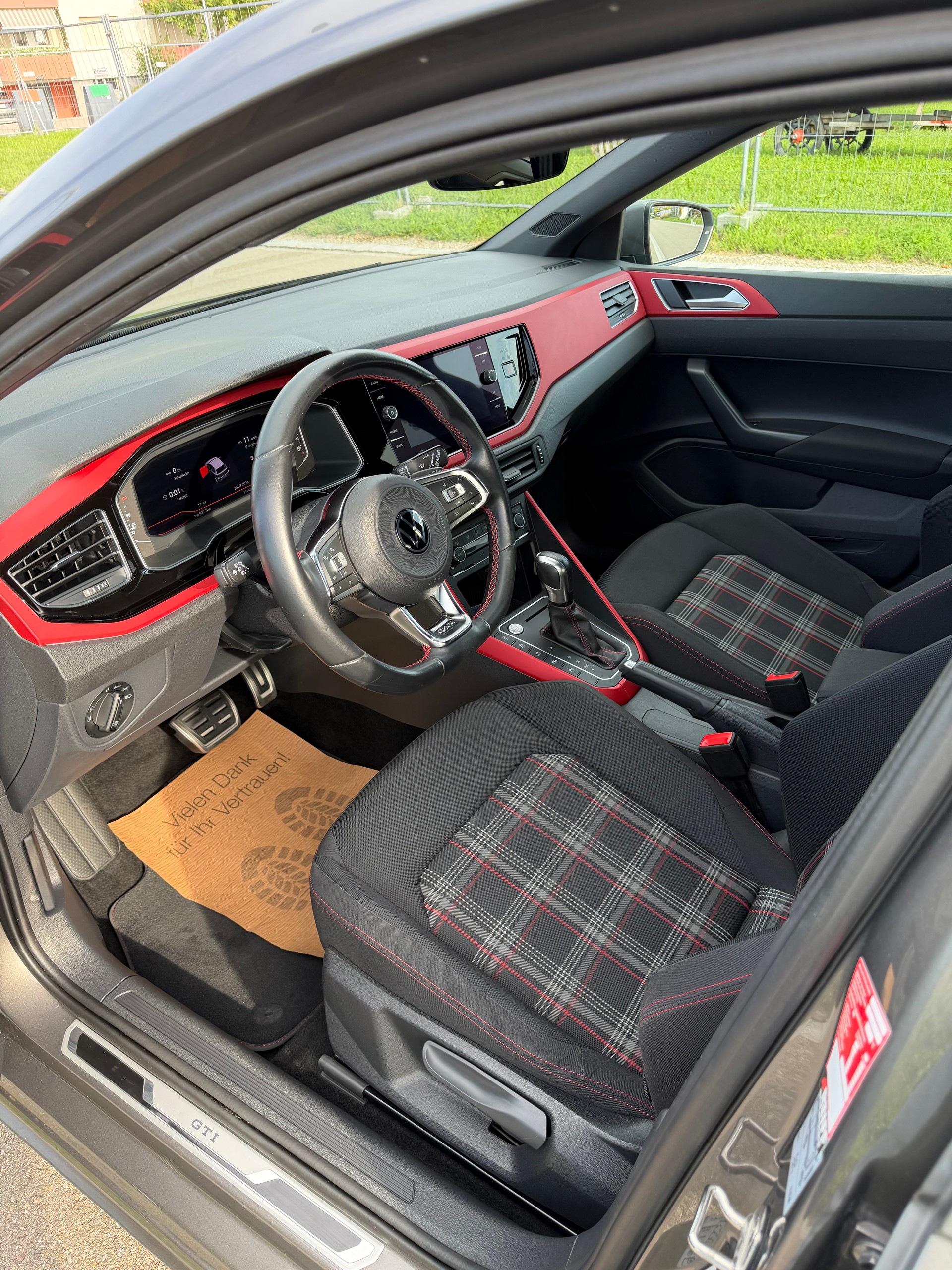 VW 2.0 TSI GTI DSG-image-2