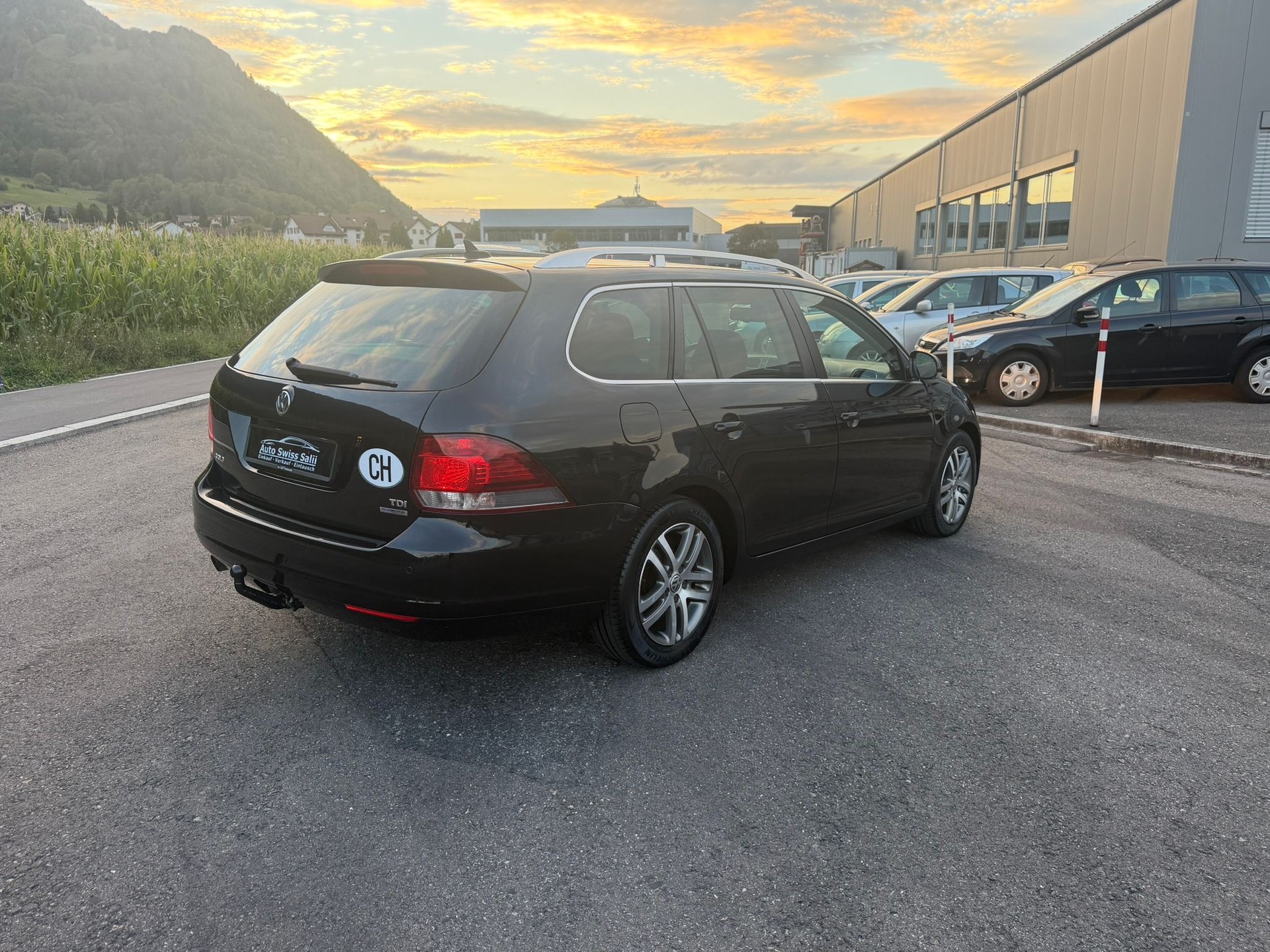 VW Golf Variant 1.6 TDI Comfortline-image-3