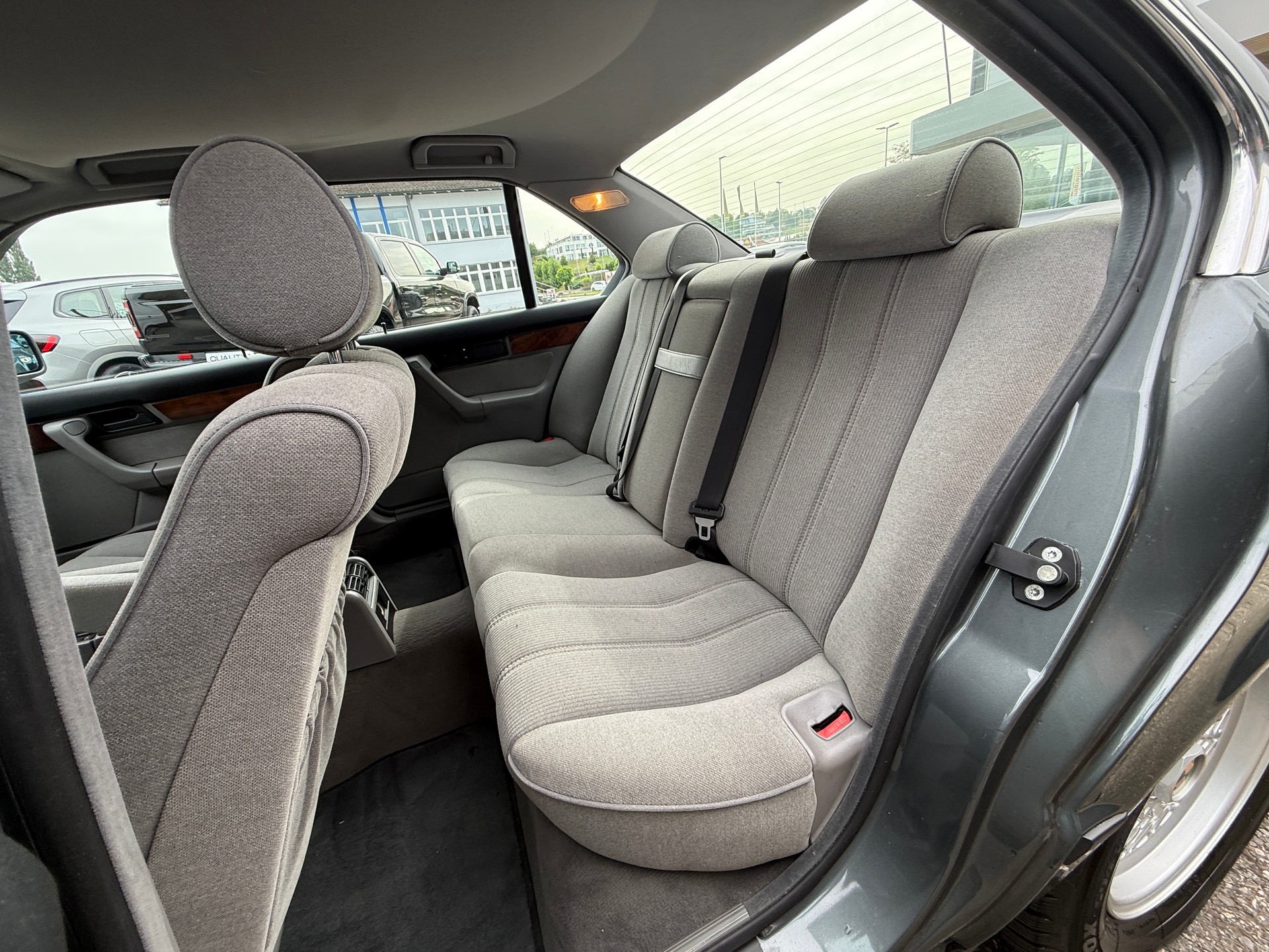 BMW 535i A-image-13