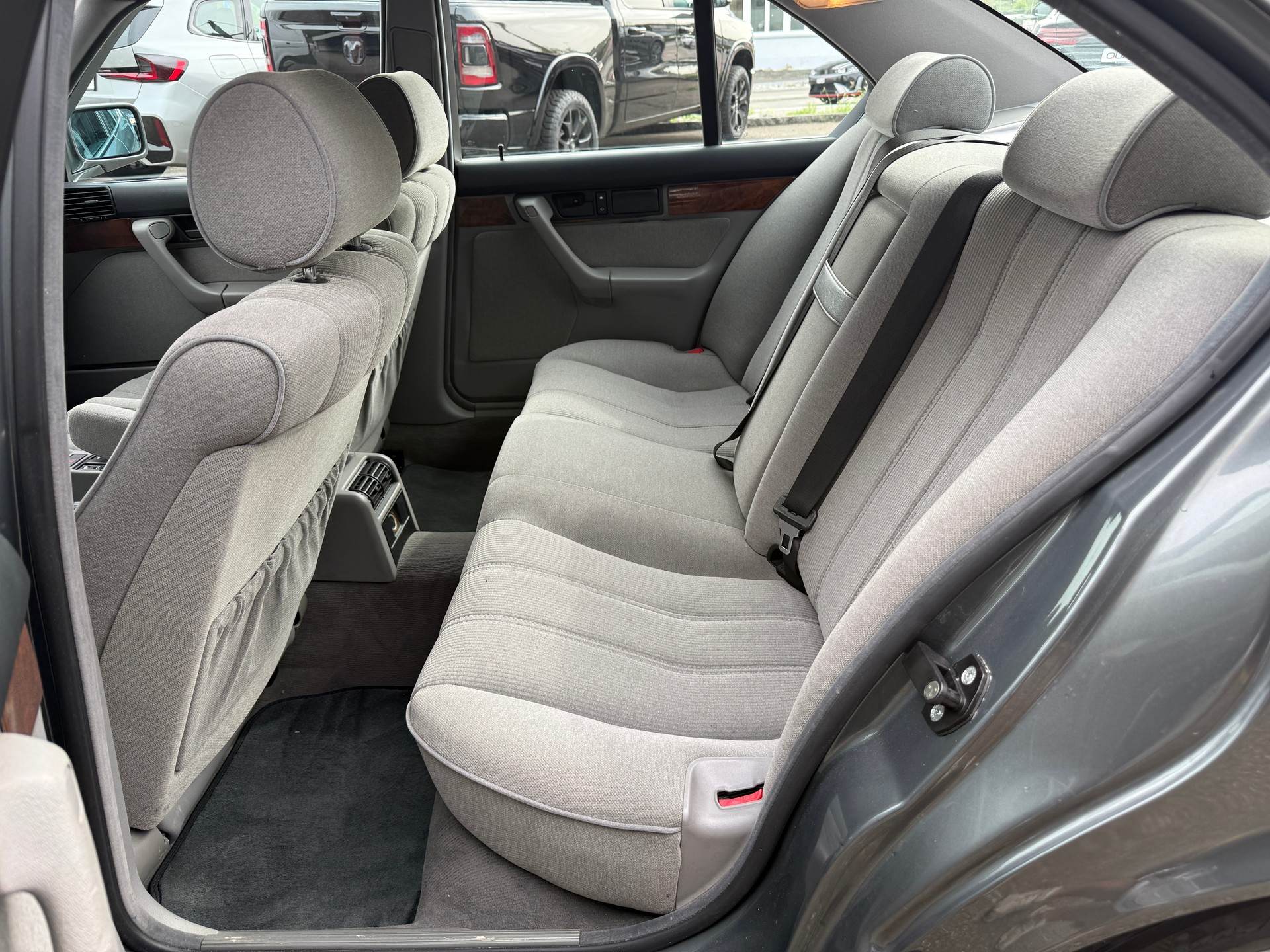 BMW 535i A-image-25