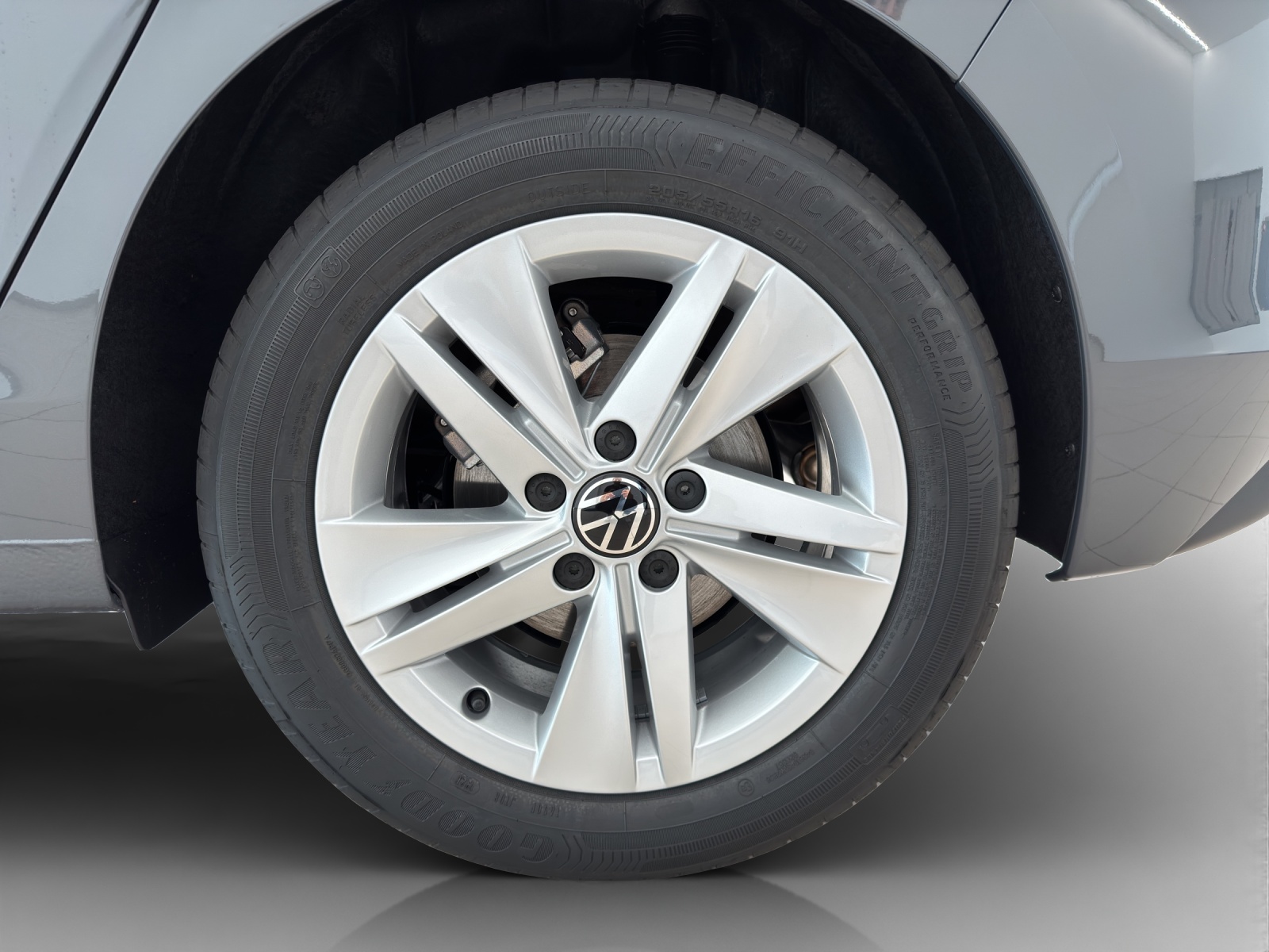 VW Golf 1.5 e TSI mHEV Value DSG-image-12