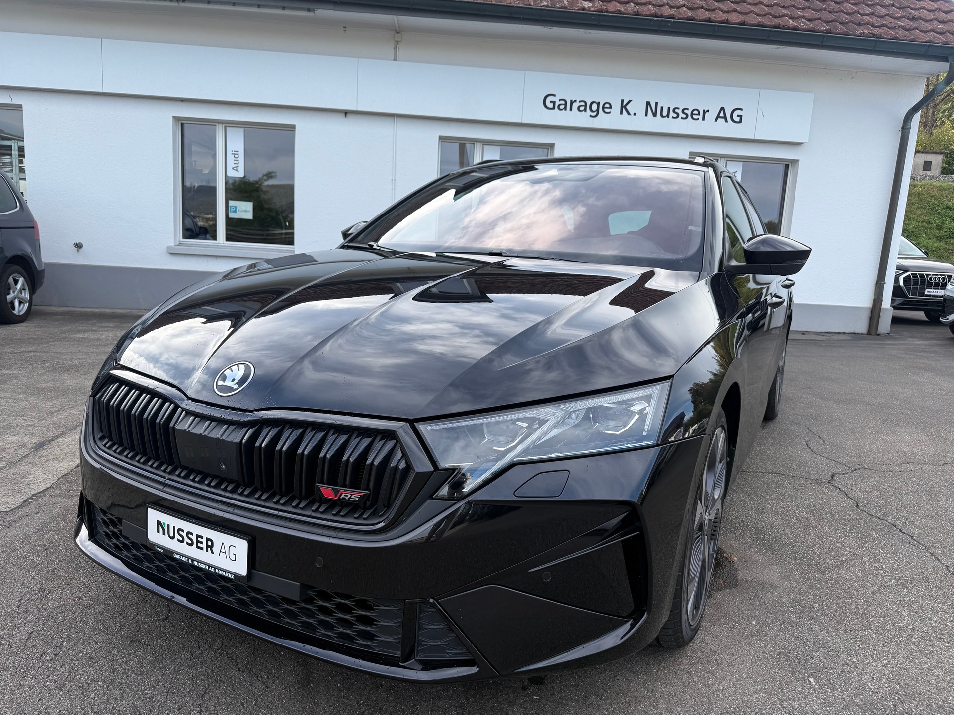 SKODA Octavia Combi 2.0 TSI DSG RS