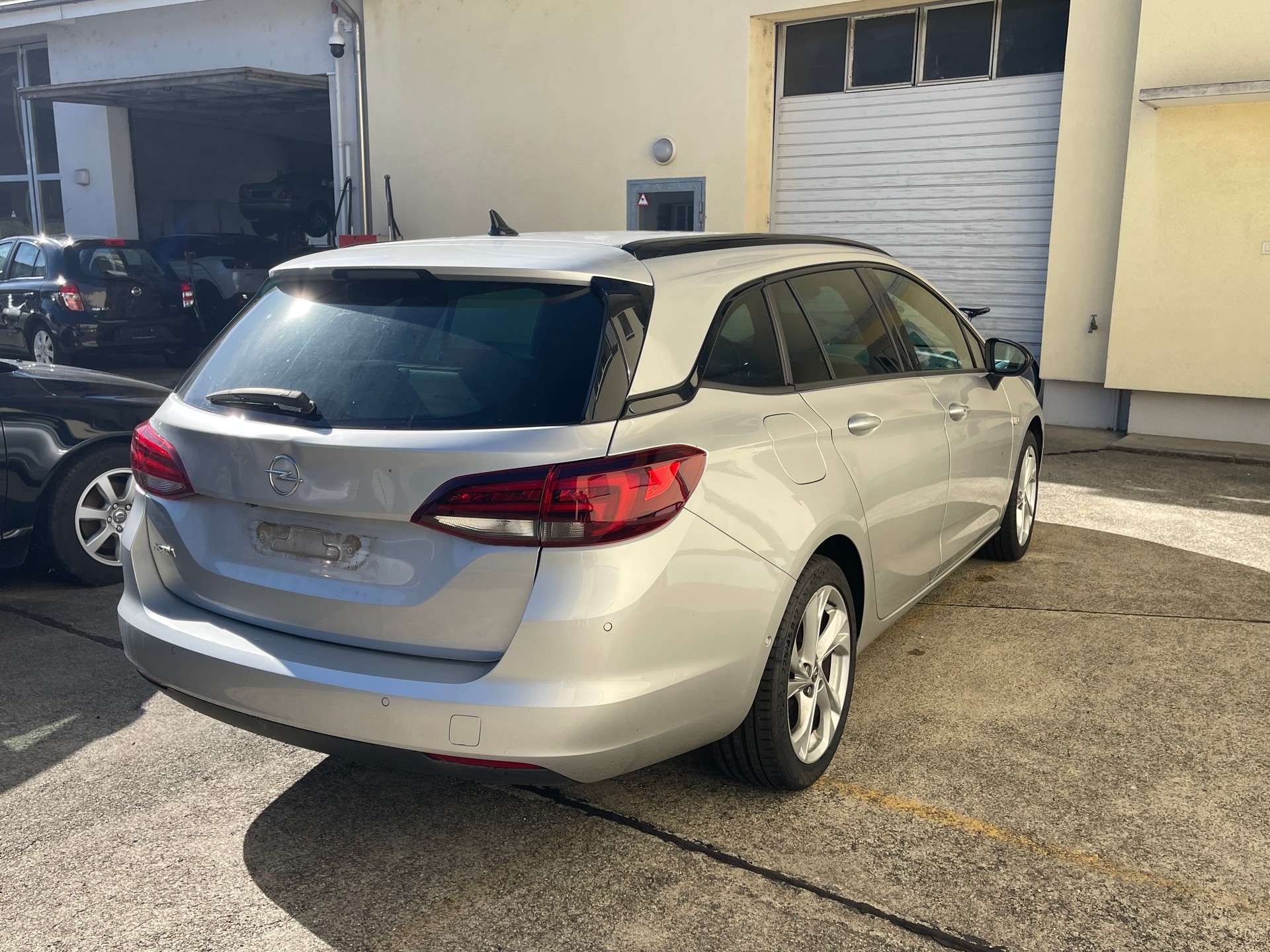 OPEL Astra Sports Tourer 1.5 CDTi Edition-image-4