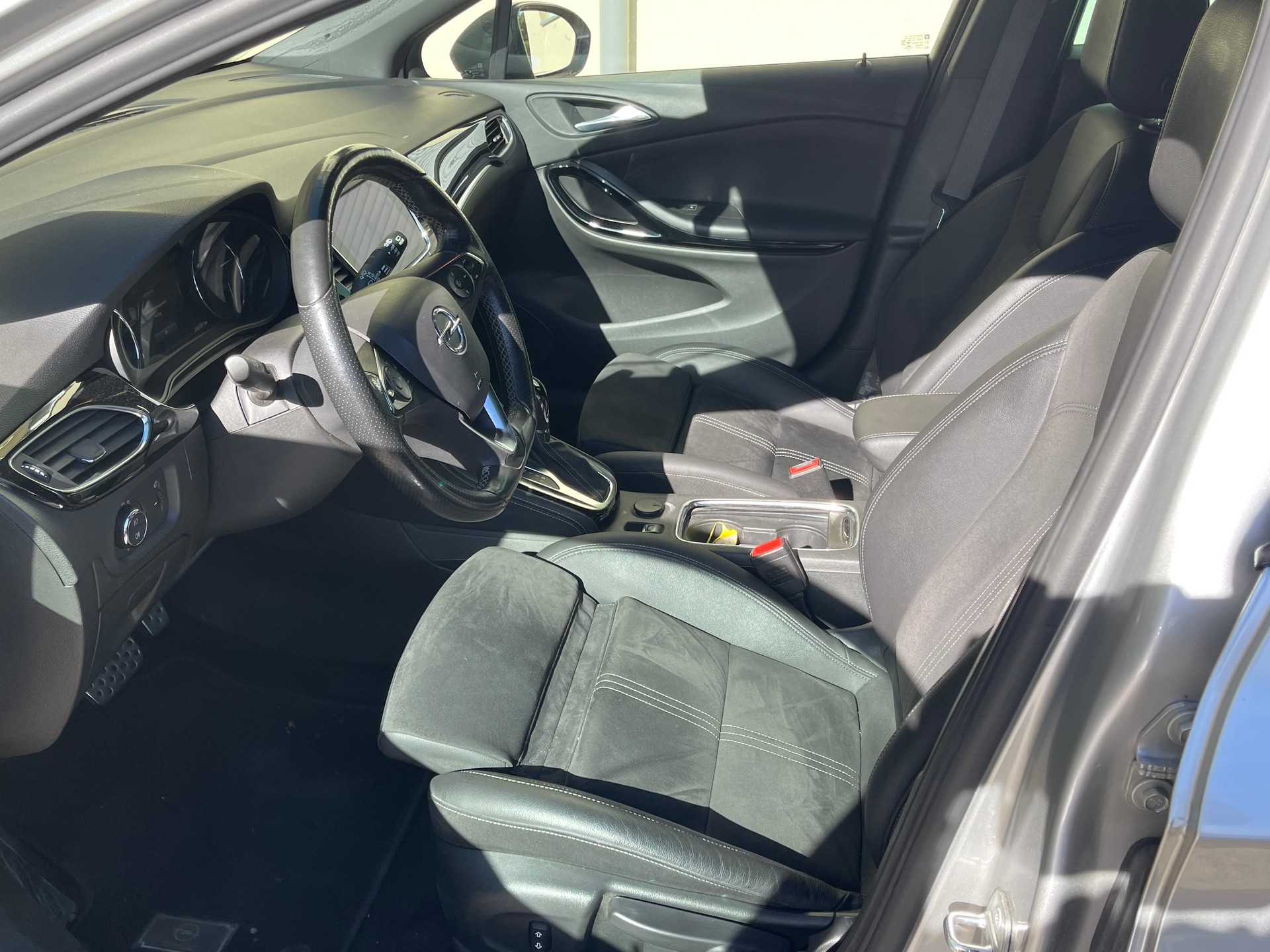 OPEL Astra Sports Tourer 1.5 CDTi Edition-image-6