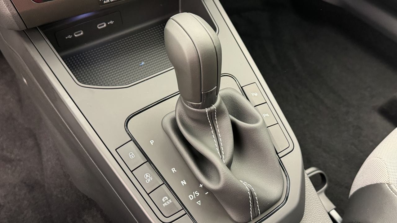 SEAT Arona 1.5 Eco TSI FR DSG-image-10