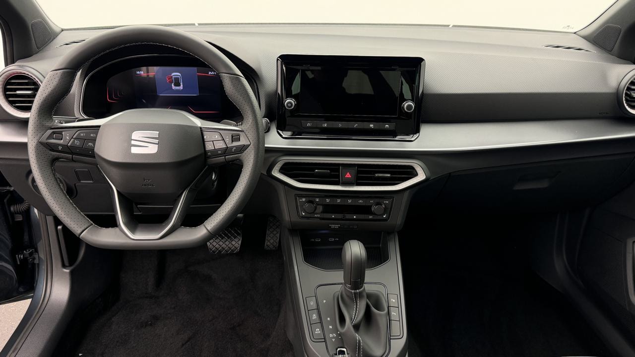 SEAT Arona 1.5 Eco TSI FR DSG-image-5