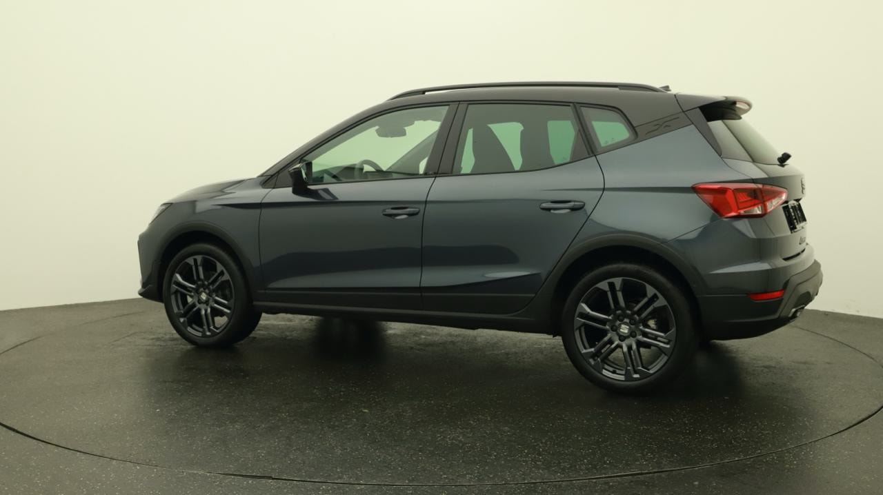 SEAT Arona 1.5 Eco TSI FR DSG-image-2
