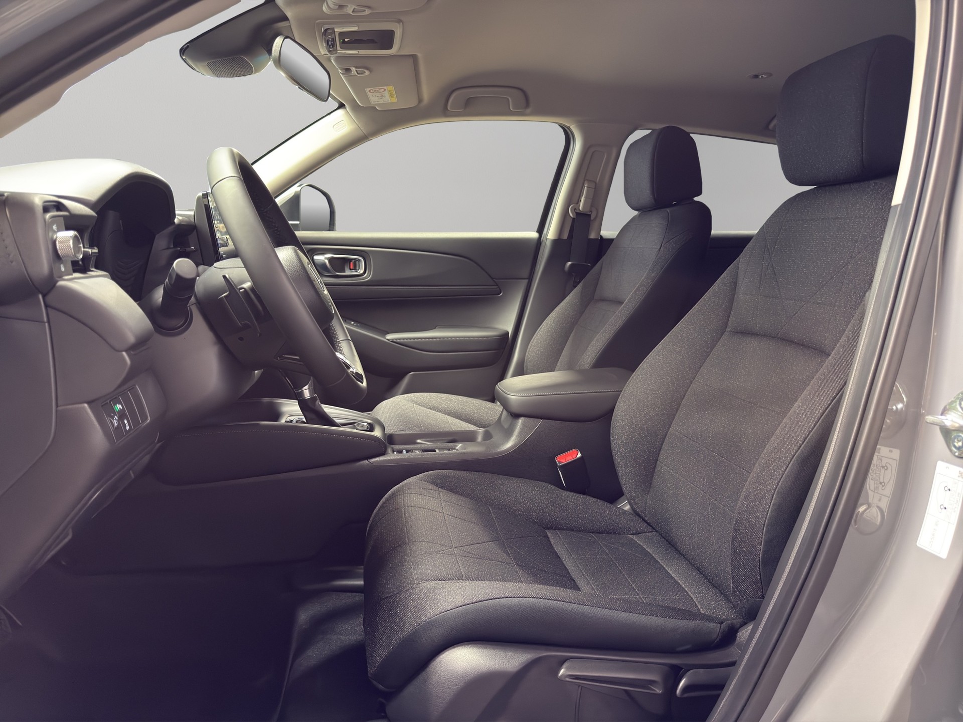 HONDA HR-V 1.5 i-MMD Elegance-image-16