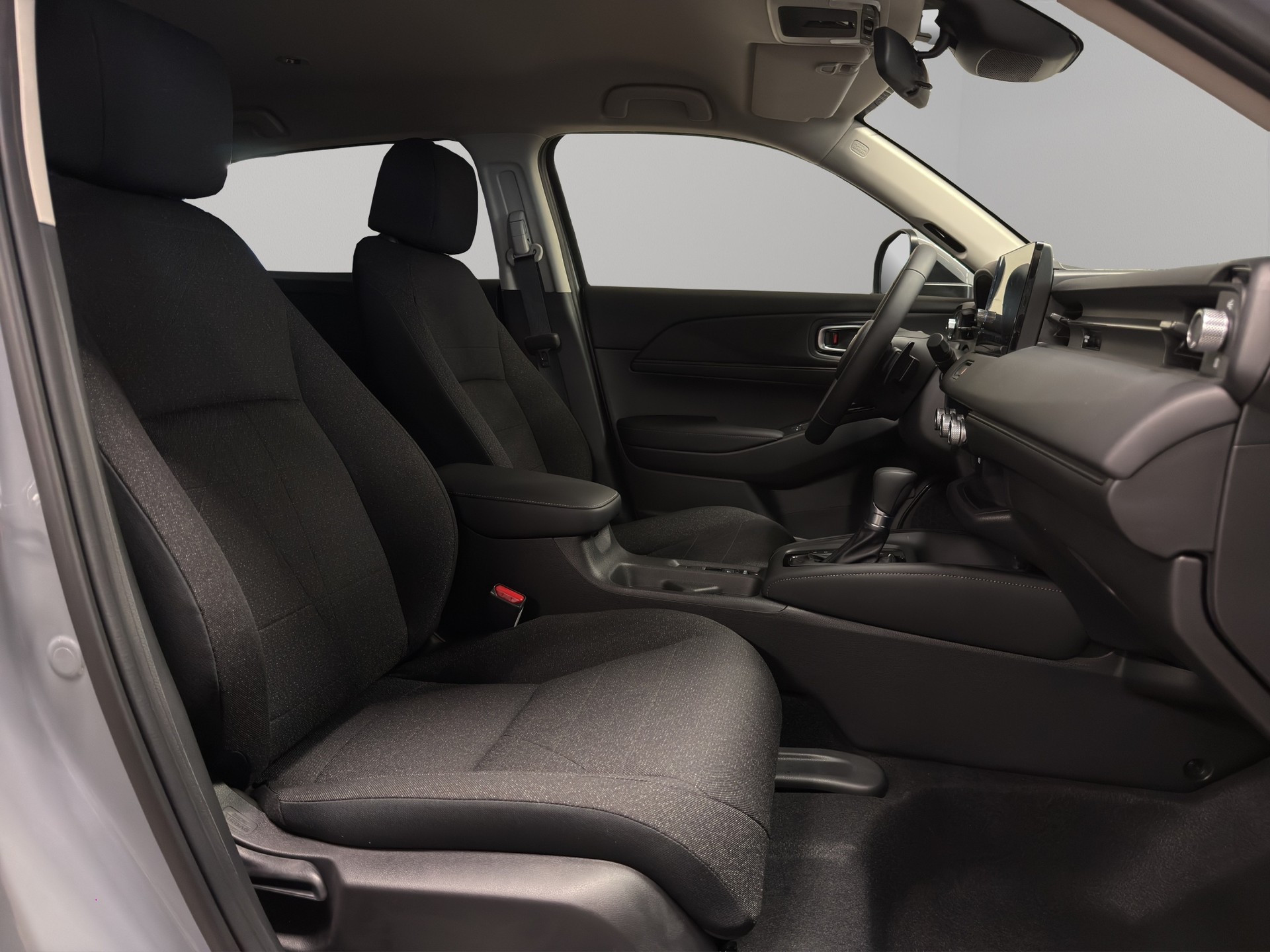 HONDA HR-V 1.5 i-MMD Elegance-image-9