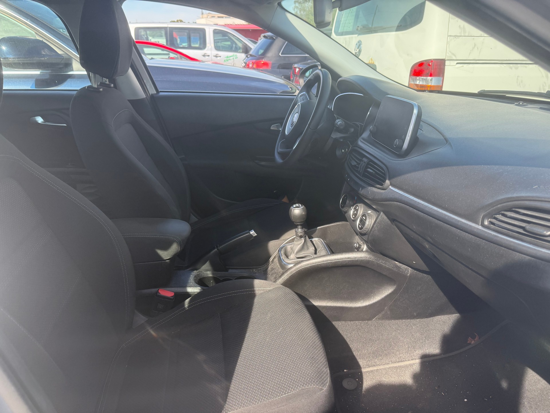 FIAT Tipo 1.4TJet Station Wagon Mirror-image-2