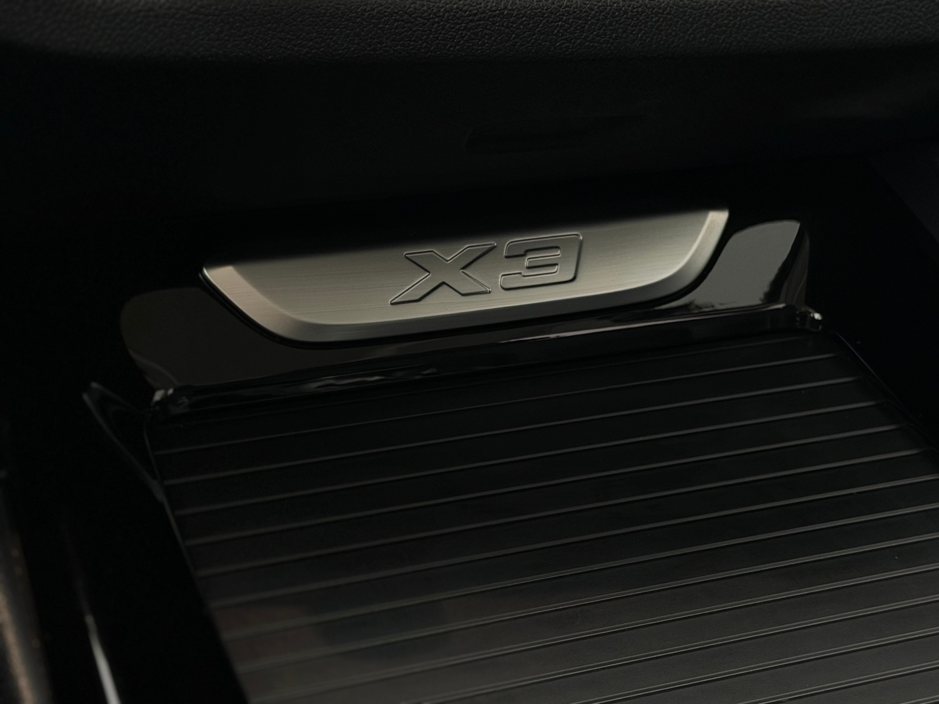 BMW X3 xDrive 20d Steptronic**AHK.**-image-25