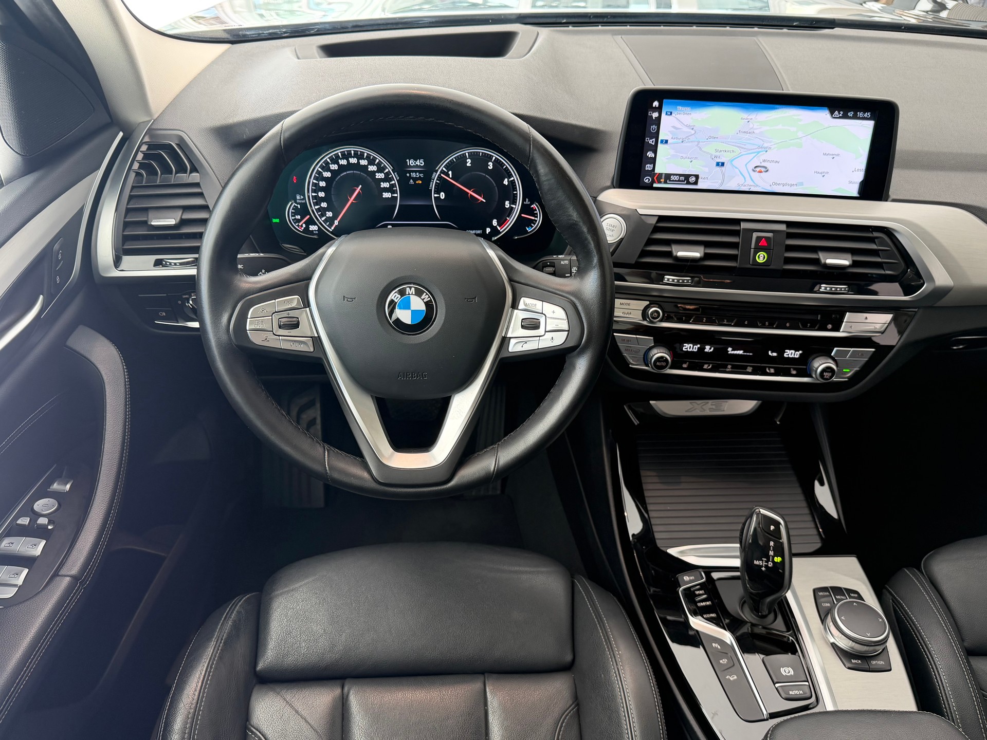 BMW X3 xDrive 20d Steptronic**AHK.**-image-13