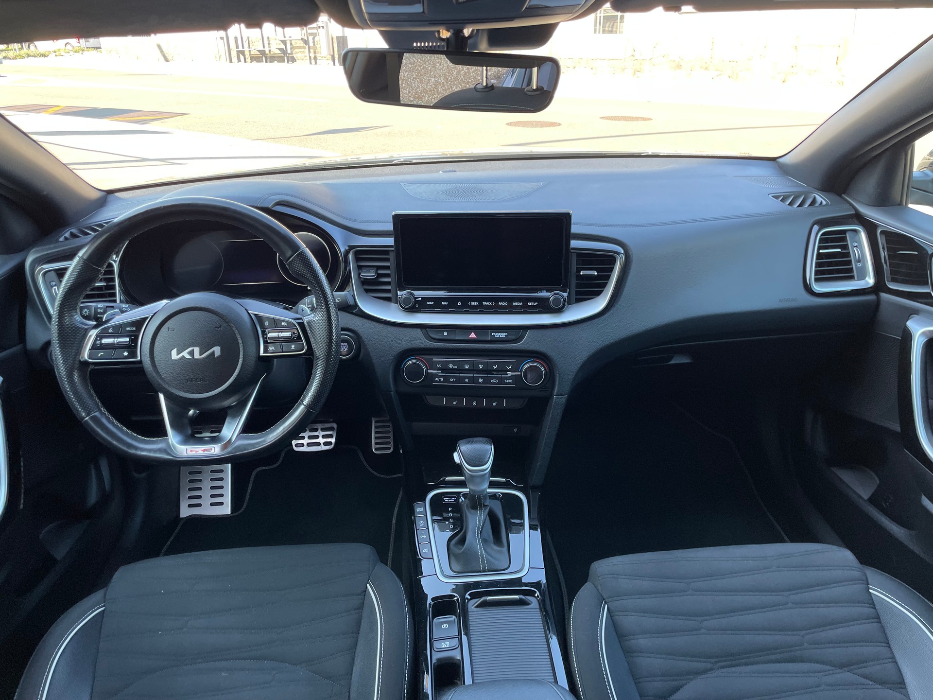 KIA Ceed Sportswagon 1.5 T-GDi MHEV GT Line DCT-image-7
