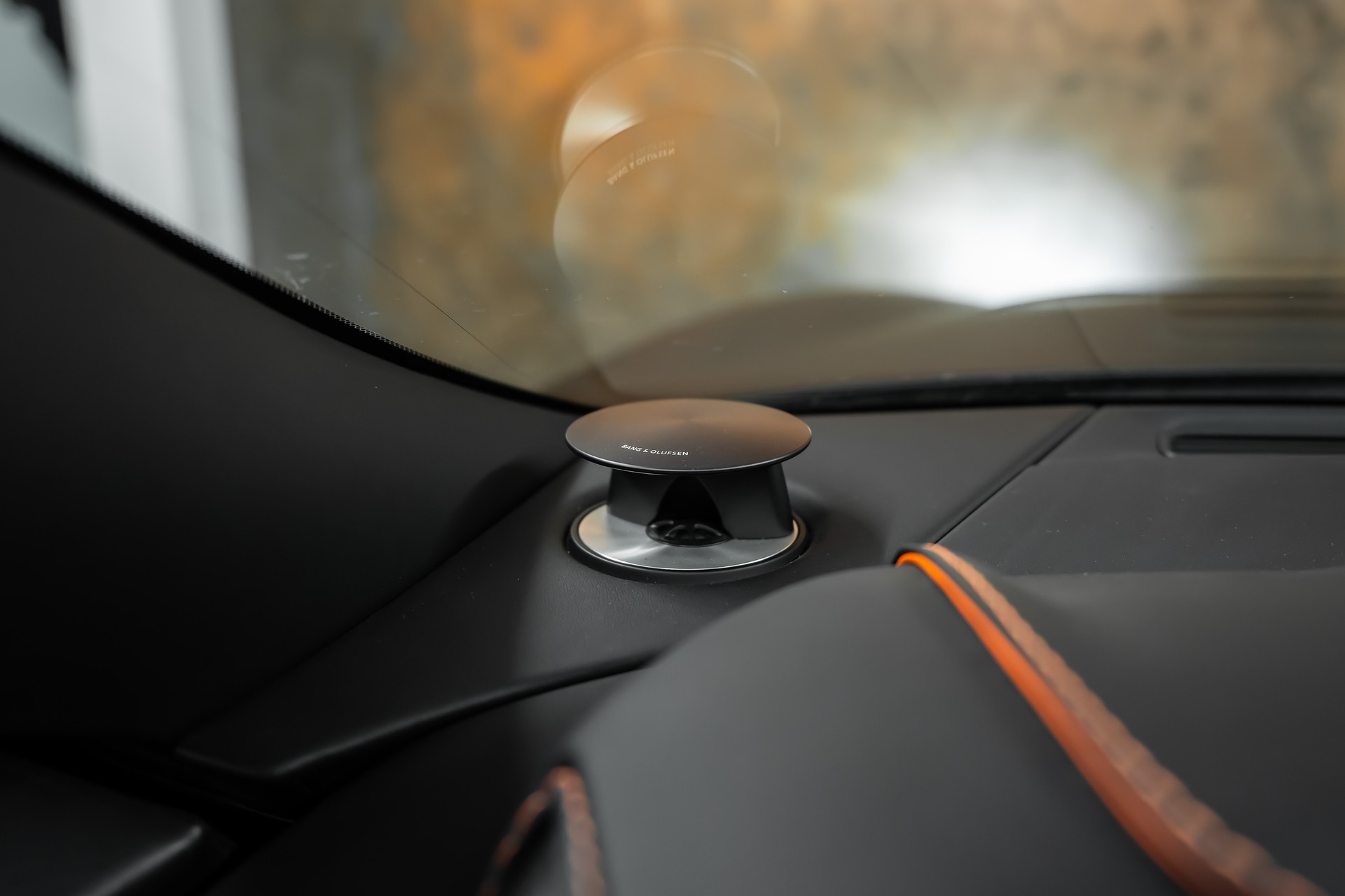 ASTON MARTIN DBS Coupé Superleggera *Full Carbon*Black Satin*PPF*-image-28
