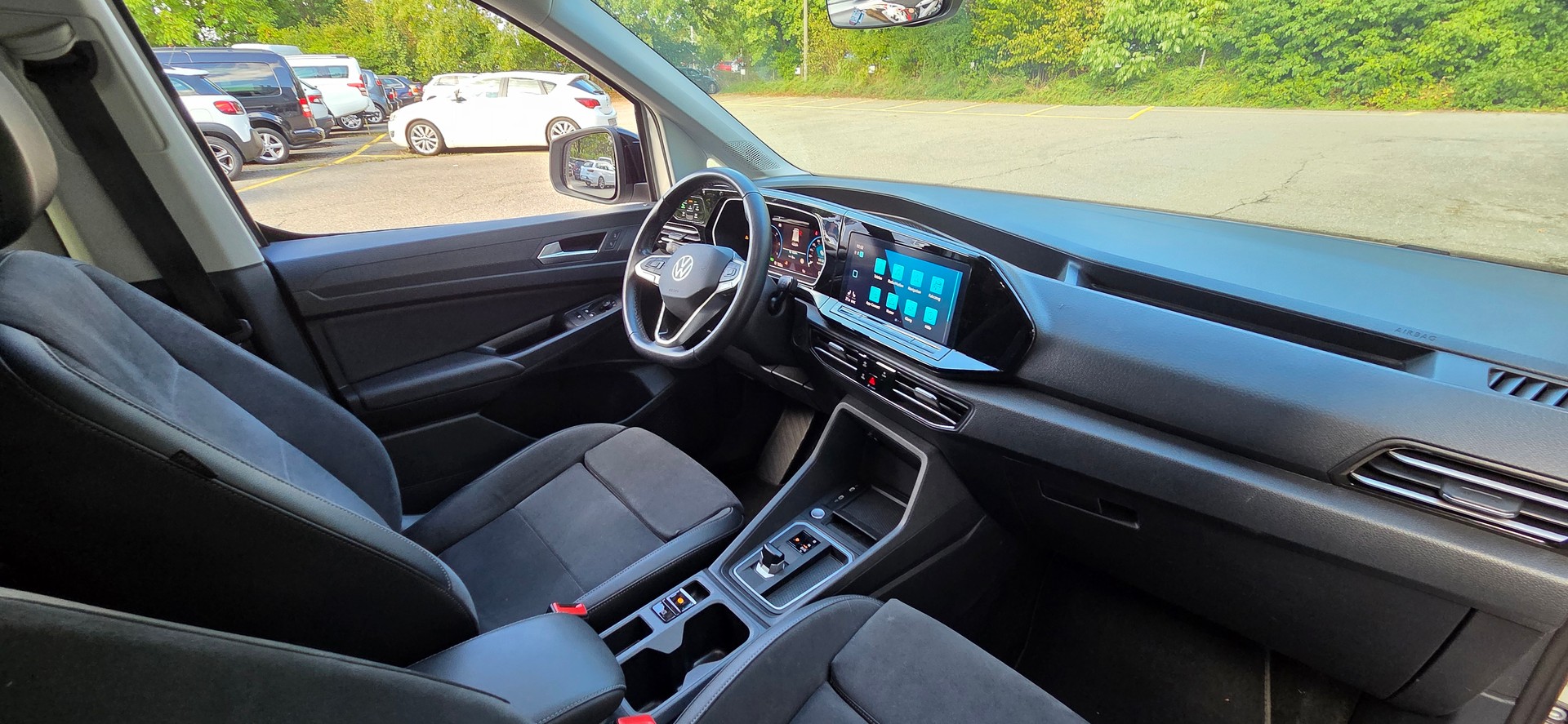 VW Caddy Maxi 2.0 TDI Style DSG-image-6