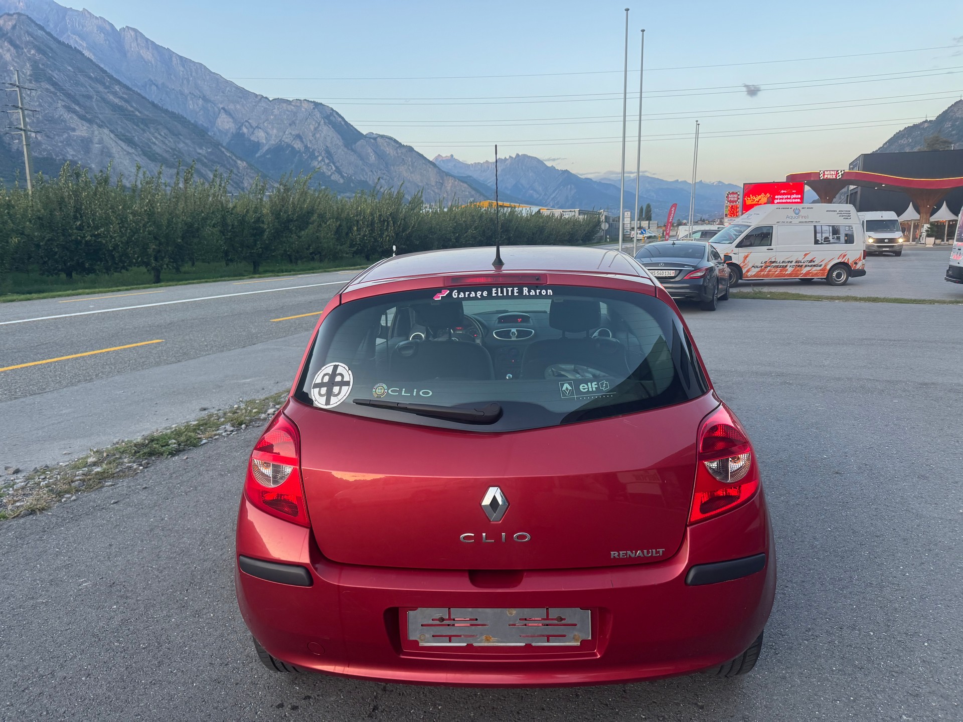 RENAULT Clio 1.4 16V Dynamique-image-4