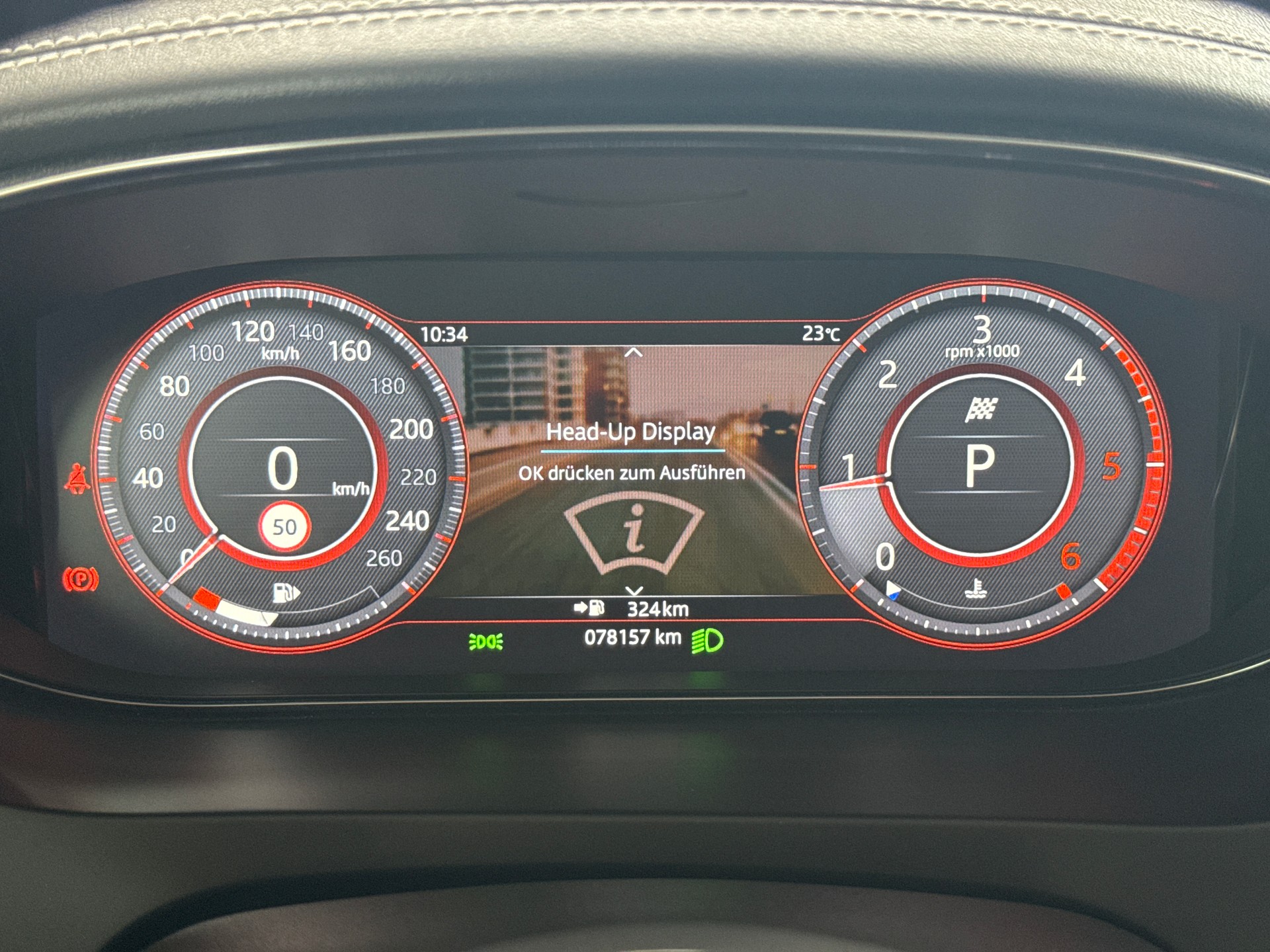JAGUAR E-Pace 2.0d D240 R-Dynamic S AWD Automatik ***CH-Fahrzeug***240PS***Bremsen+Bereifung NEU***-image-13