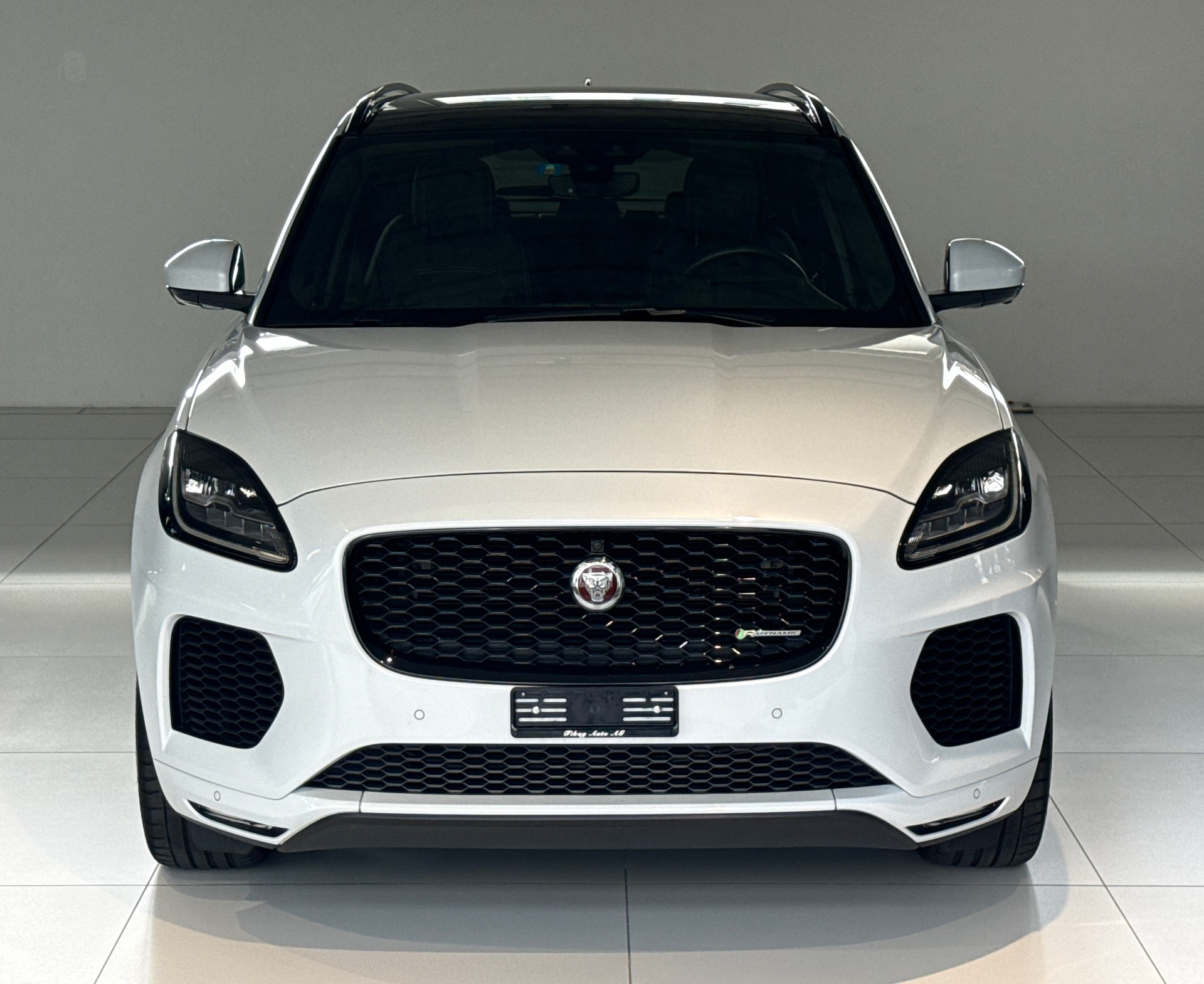 JAGUAR E-Pace 2.0d D240 R-Dynamic S AWD Automatik ***CH-Fahrzeug***240PS***Bremsen+Bereifung NEU***-image-1