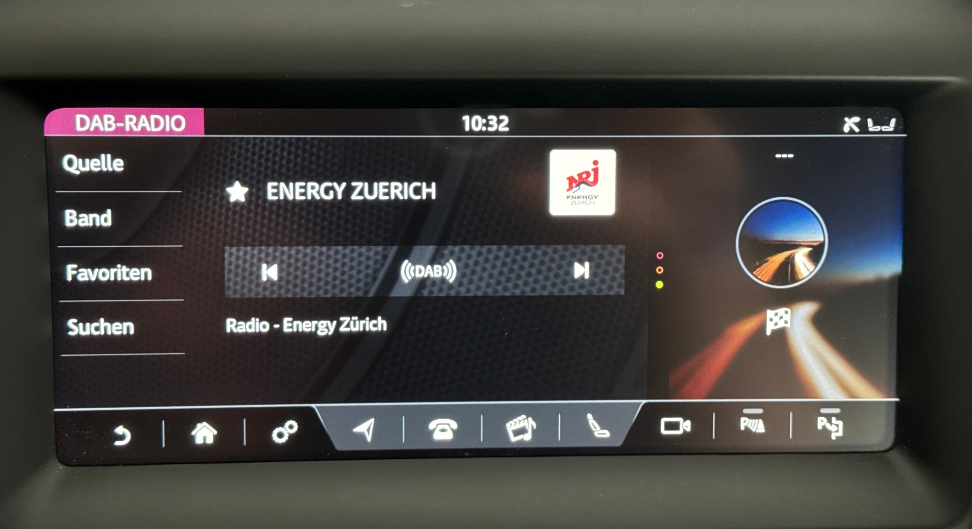 JAGUAR E-Pace 2.0d D240 R-Dynamic S AWD Automatik ***CH-Fahrzeug***240PS***Bremsen+Bereifung NEU***-image-22
