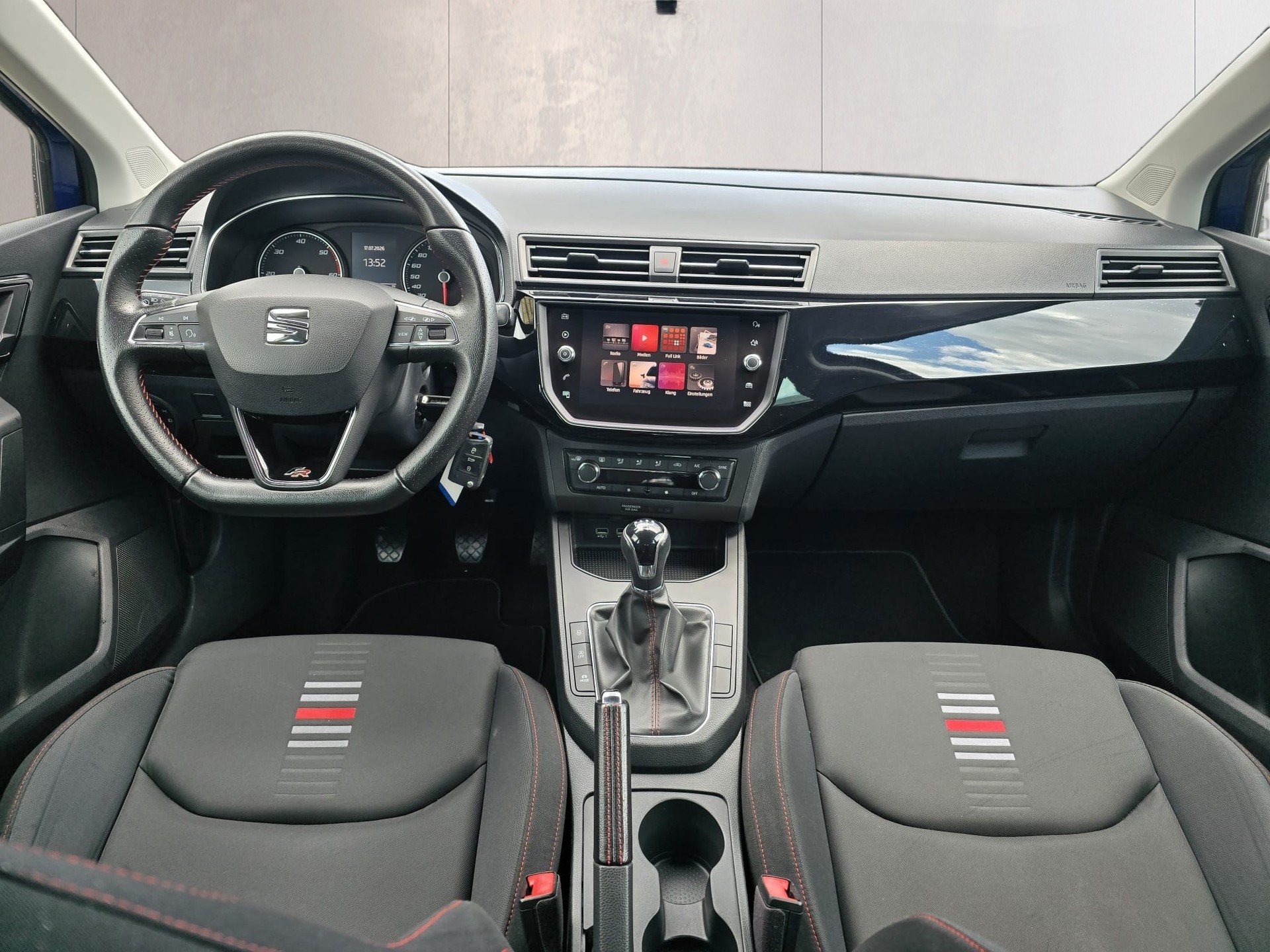 SEAT Ibiza FR 1.6 TDI-image-7